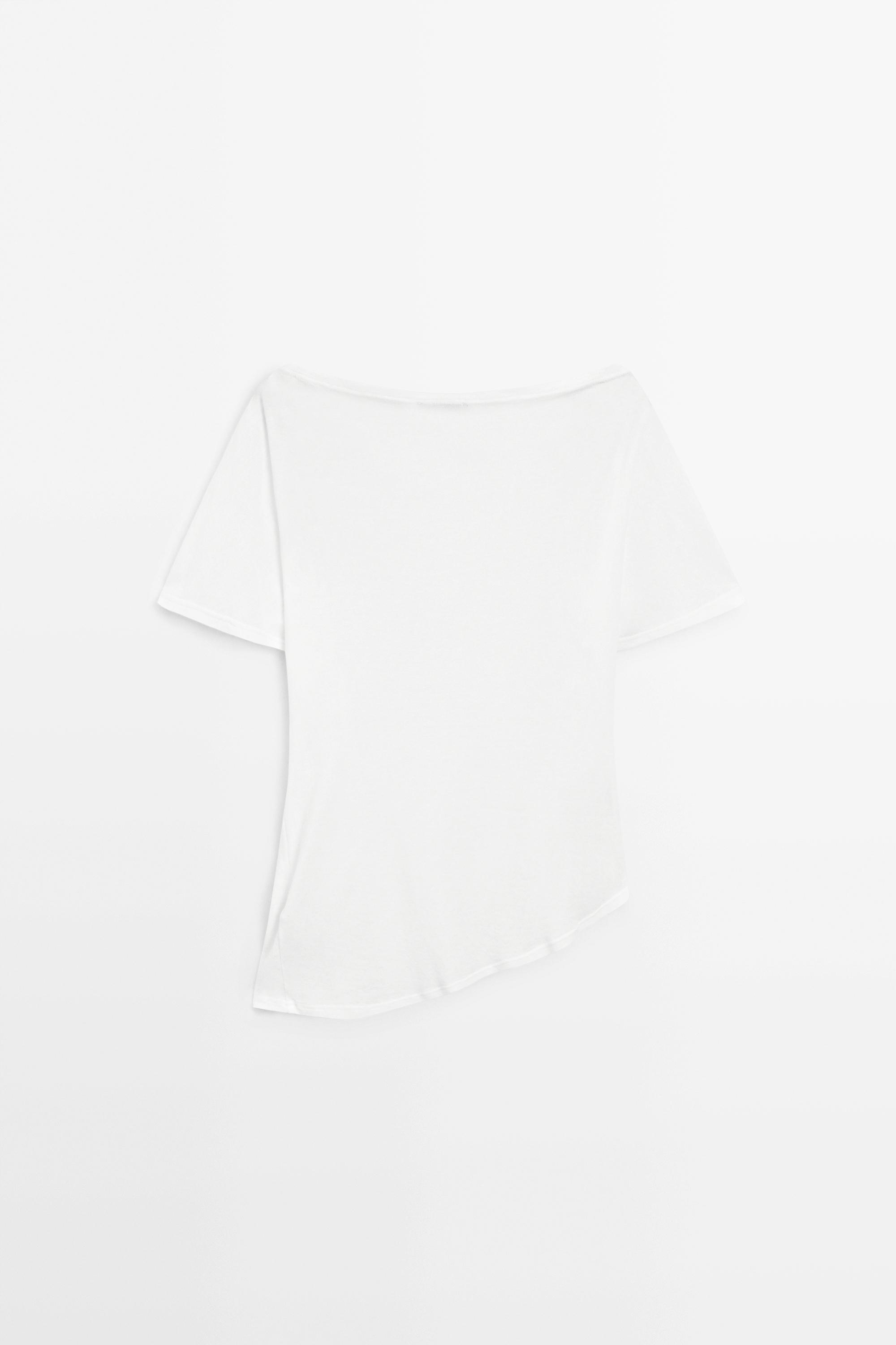 Asymmetric top with embroidered detail — Off white