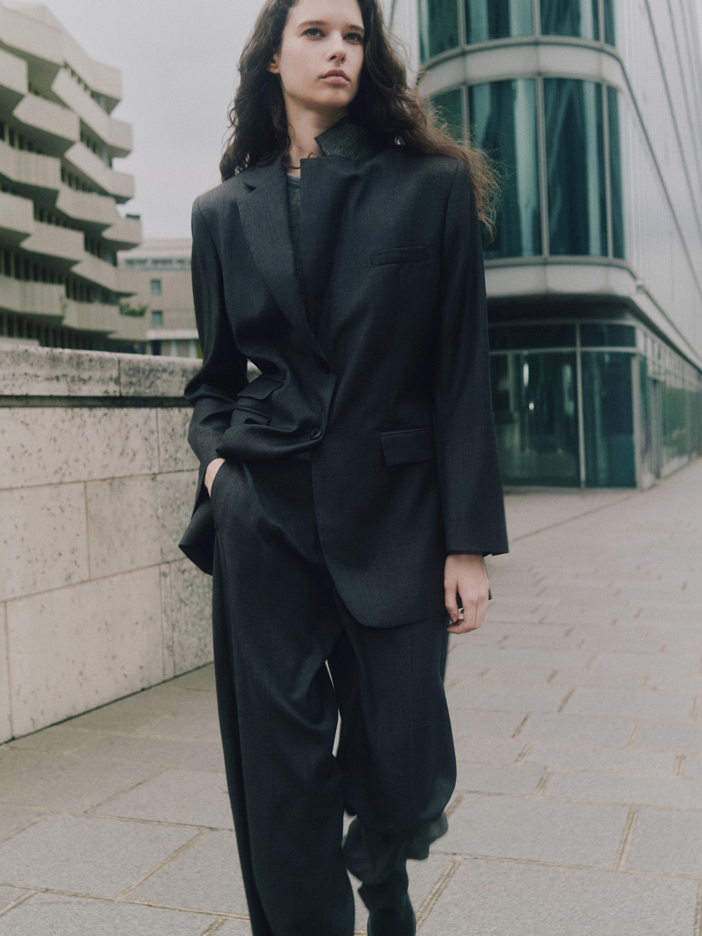 100% wool wide-leg suit trousers