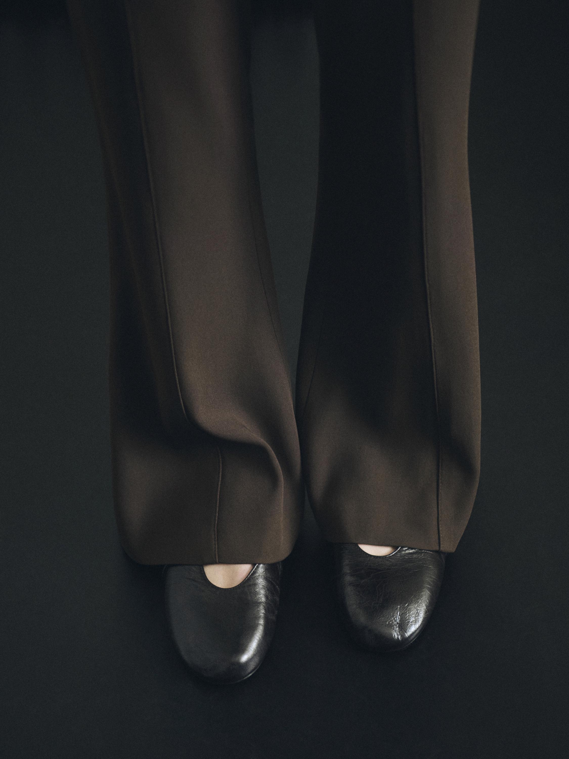 Flared trousers with pocket — BROWN