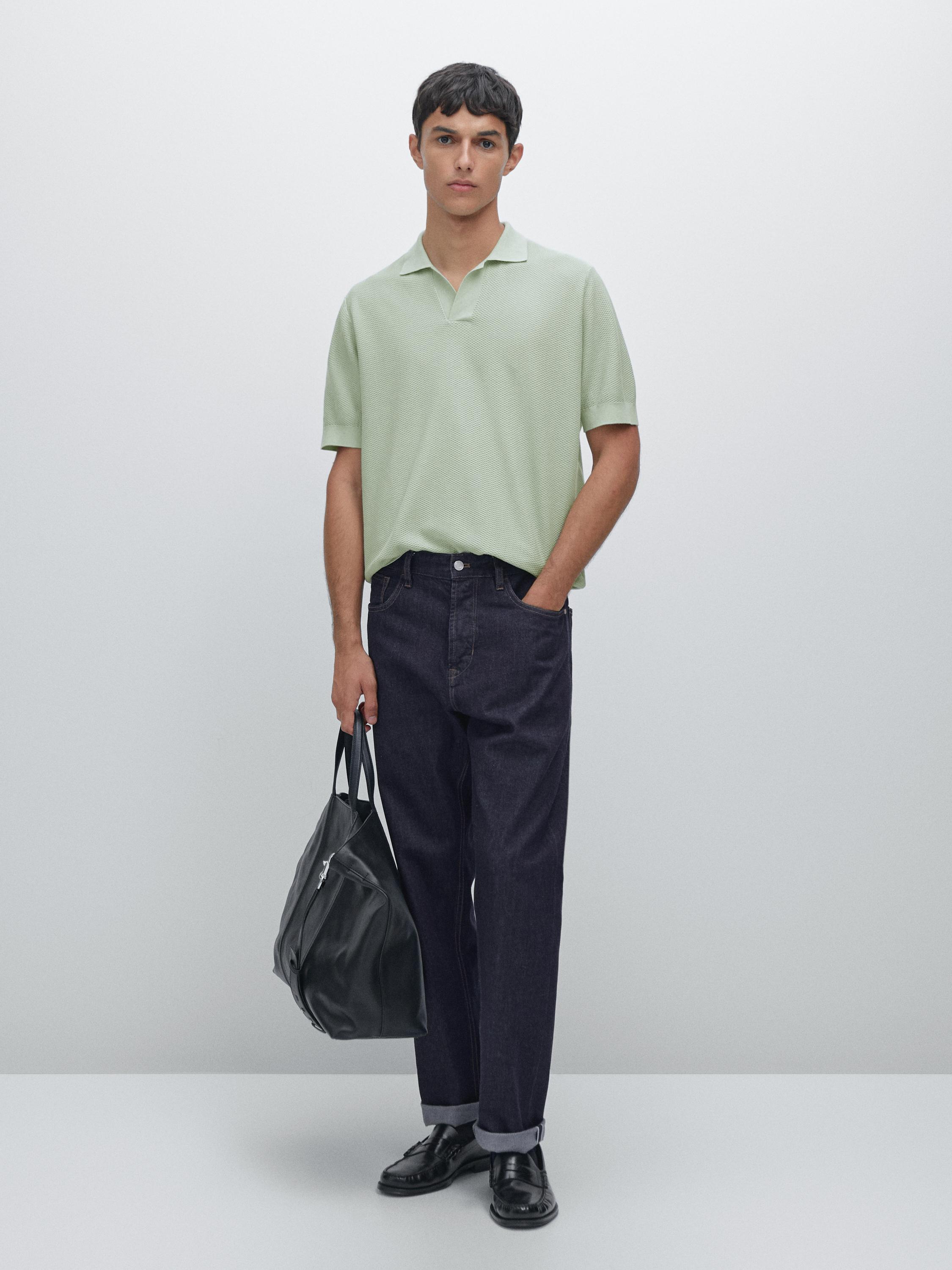 Textured knit short sleeve polo shirt