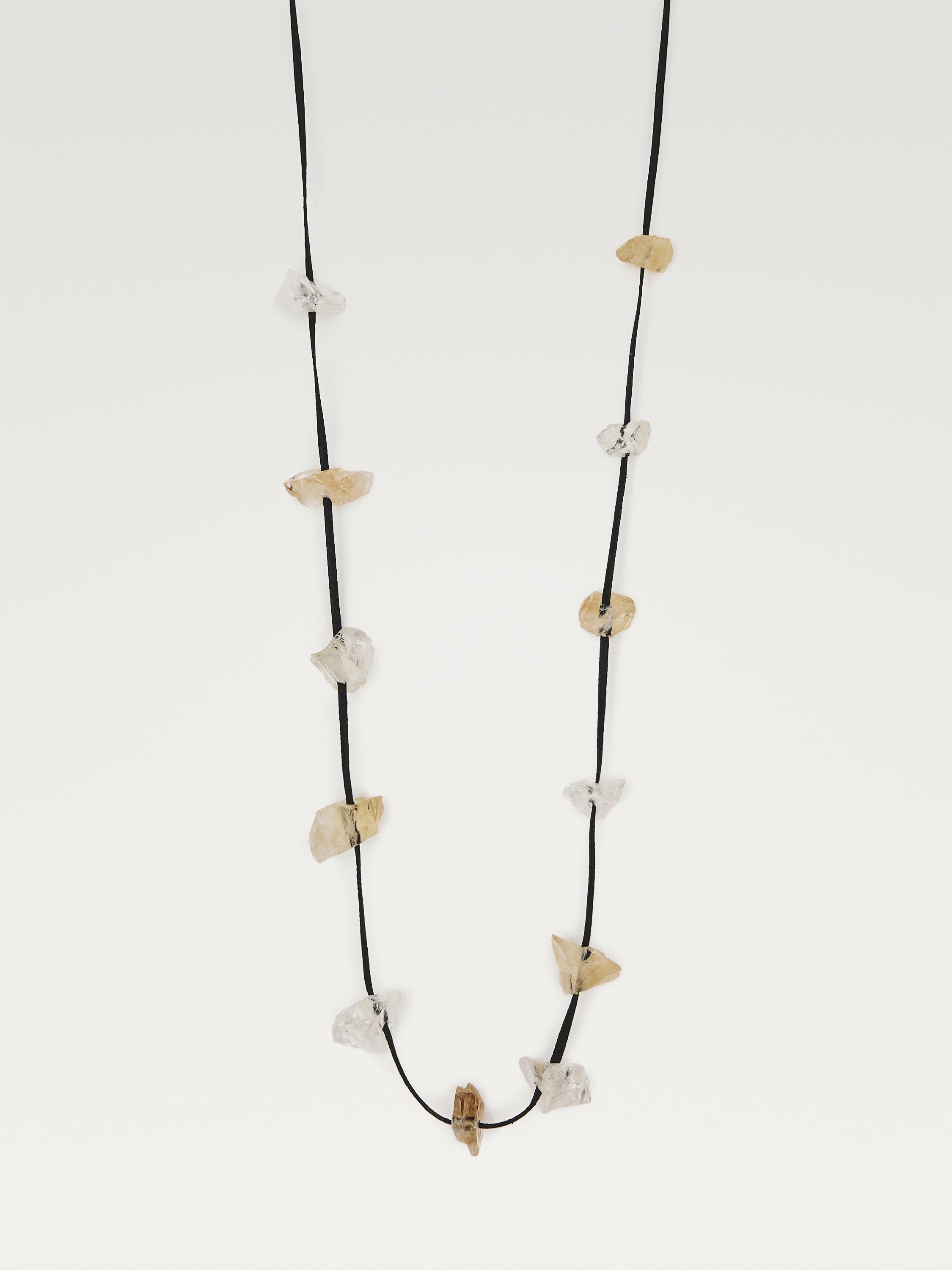 Collar piedras irregulares