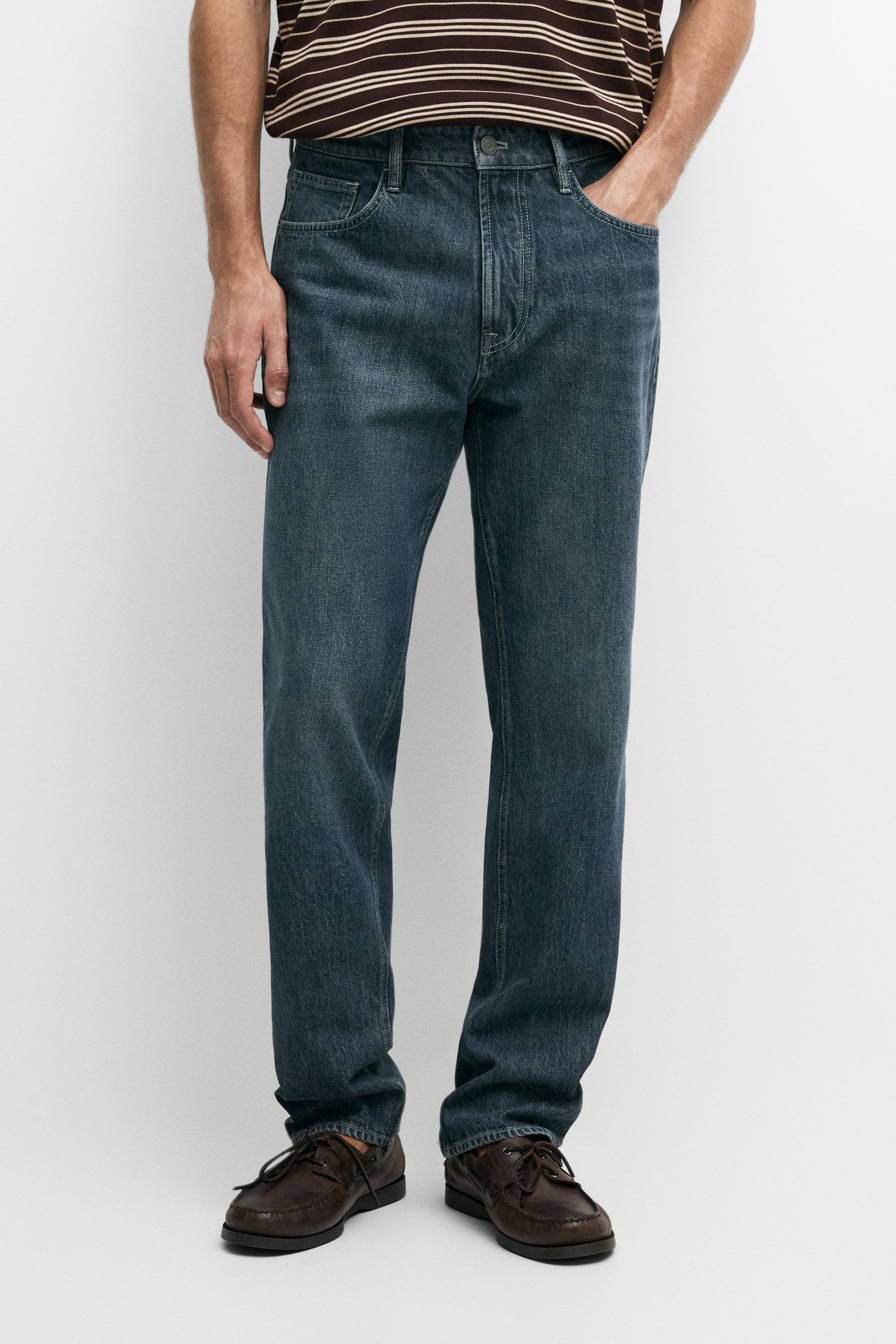 Tapered fit jeans