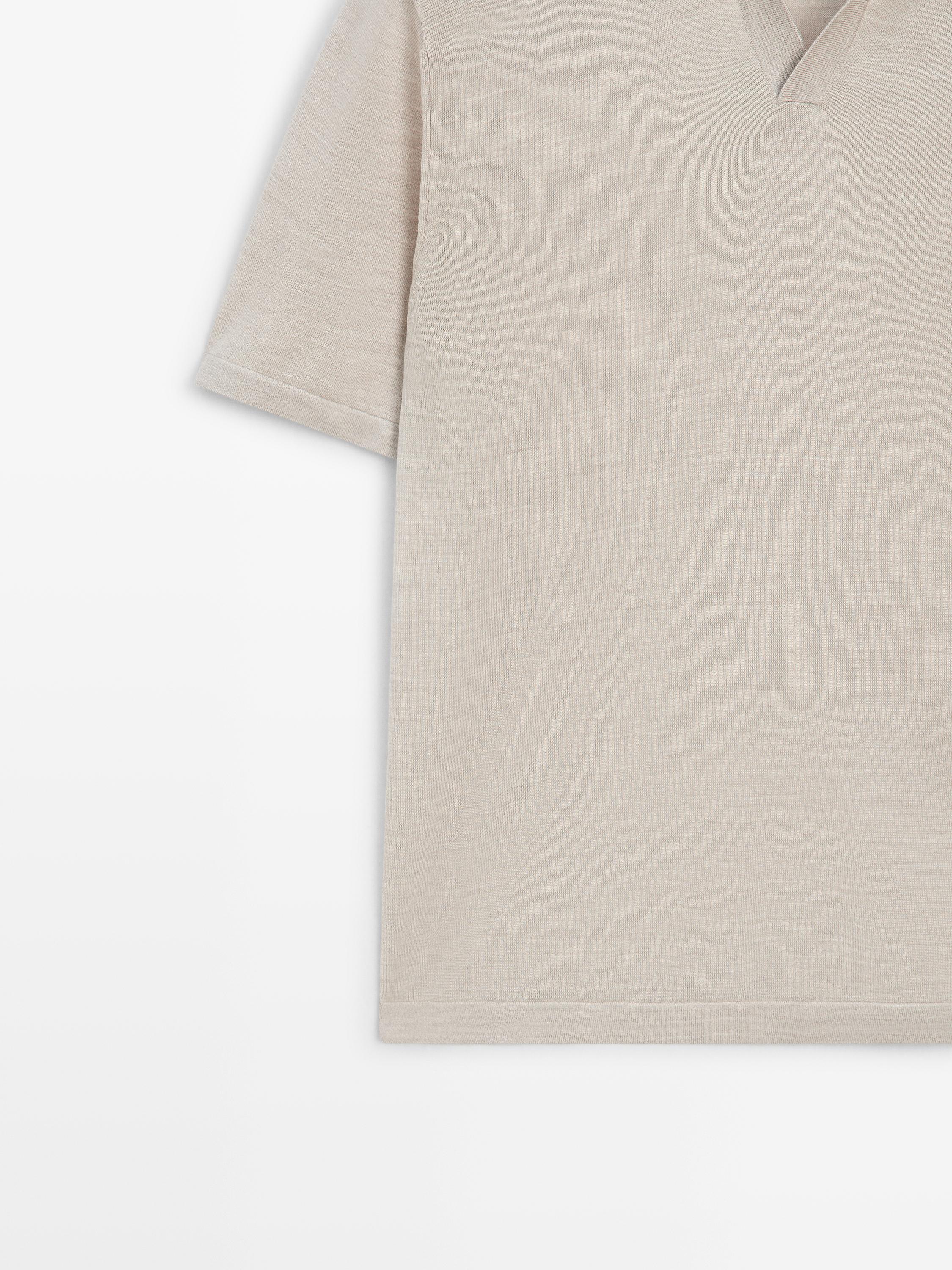 Knit V-neck polo shirt — Beige