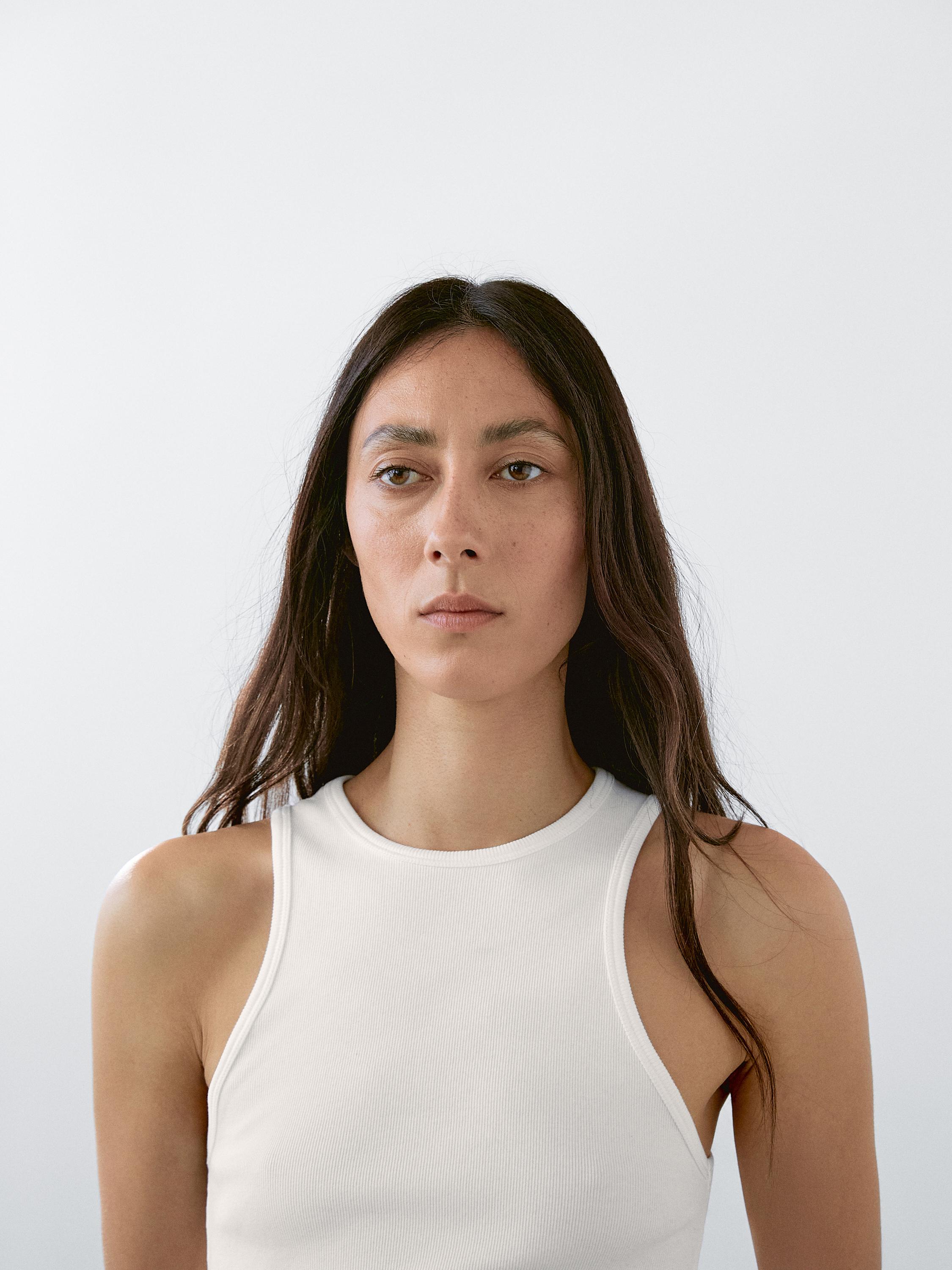 Top coll hàlter rib