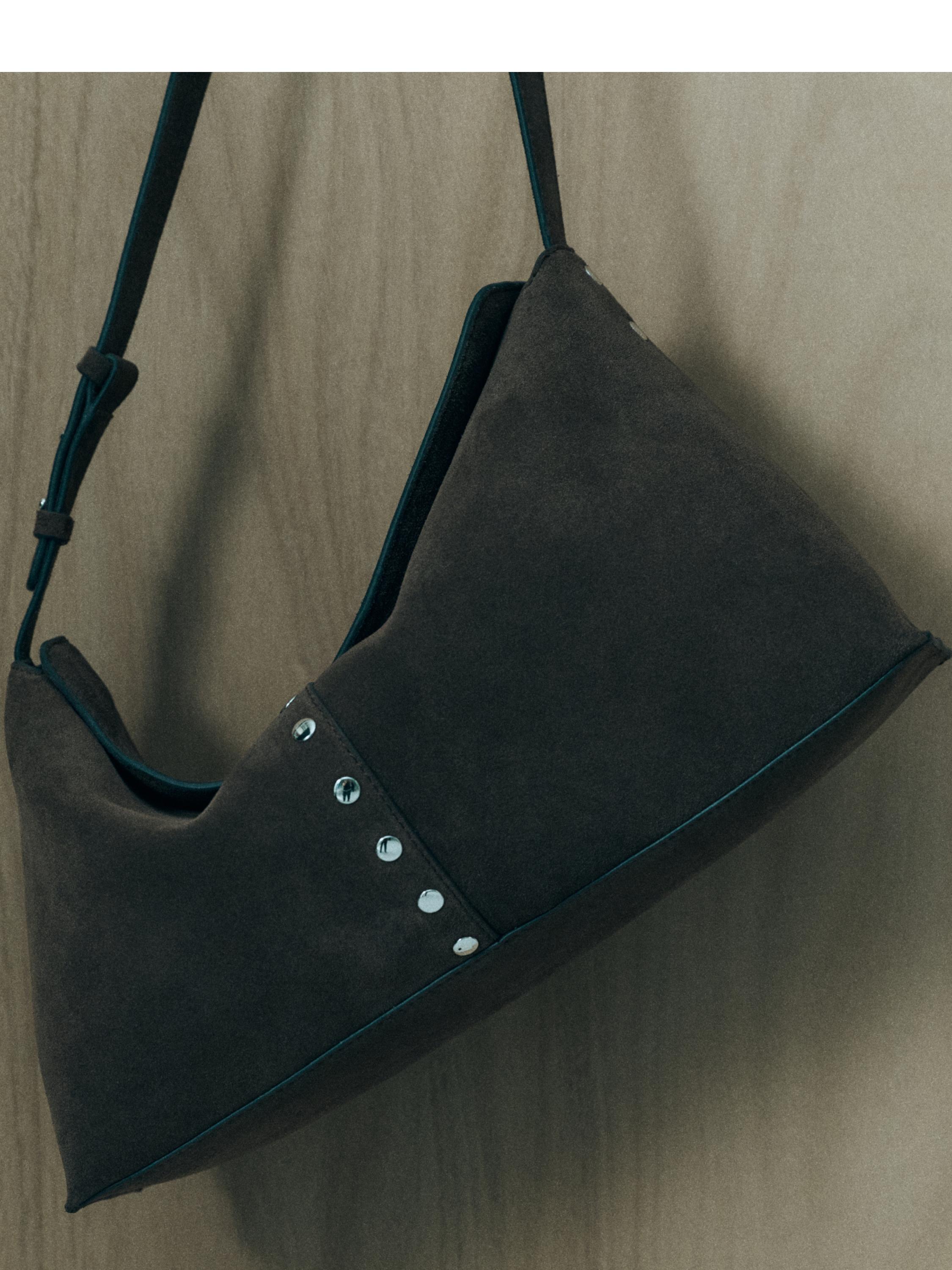 Split suede leather bucket bag — MINK