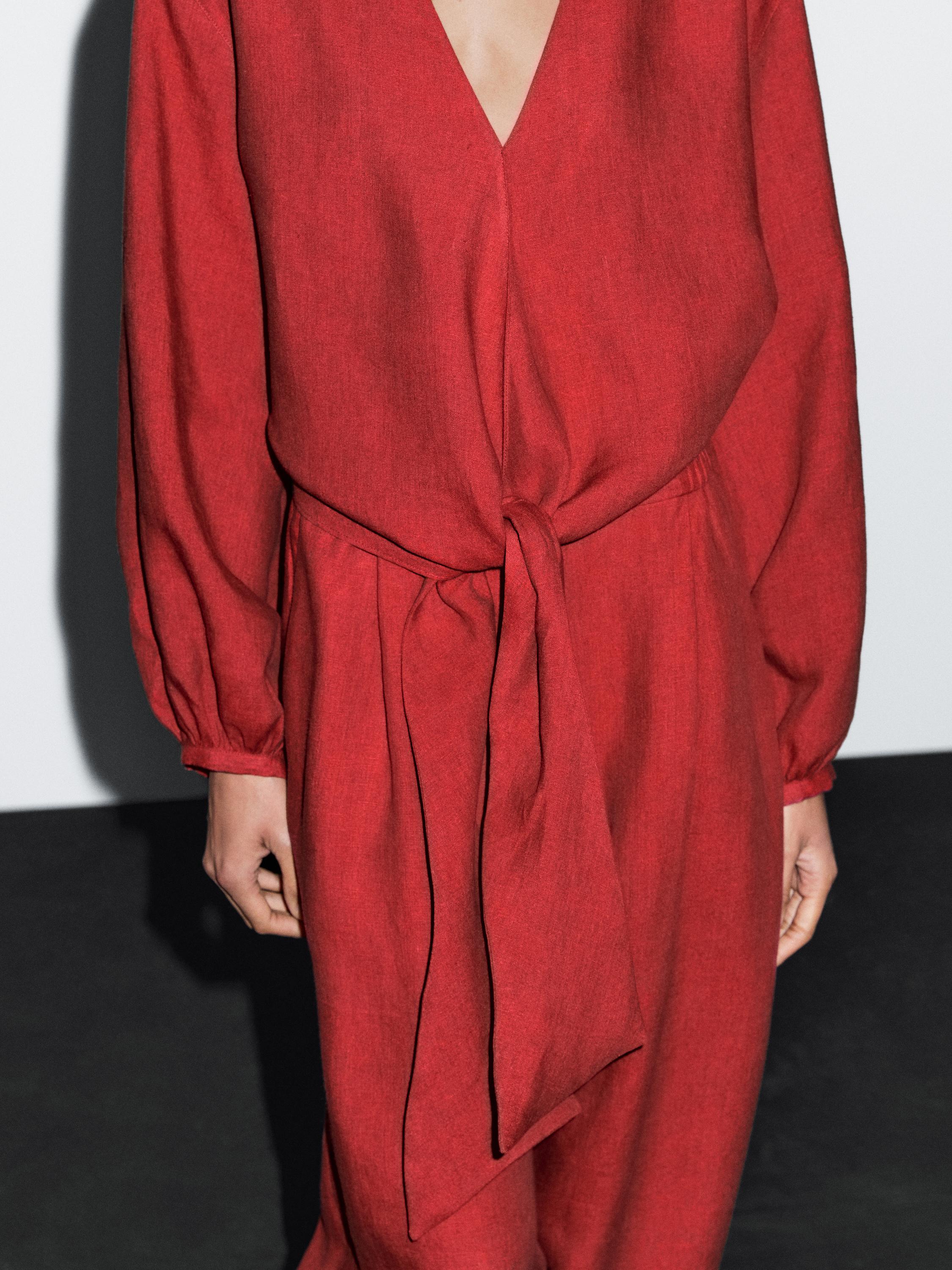 Blůza ze 100% lnu s detailem vázačky