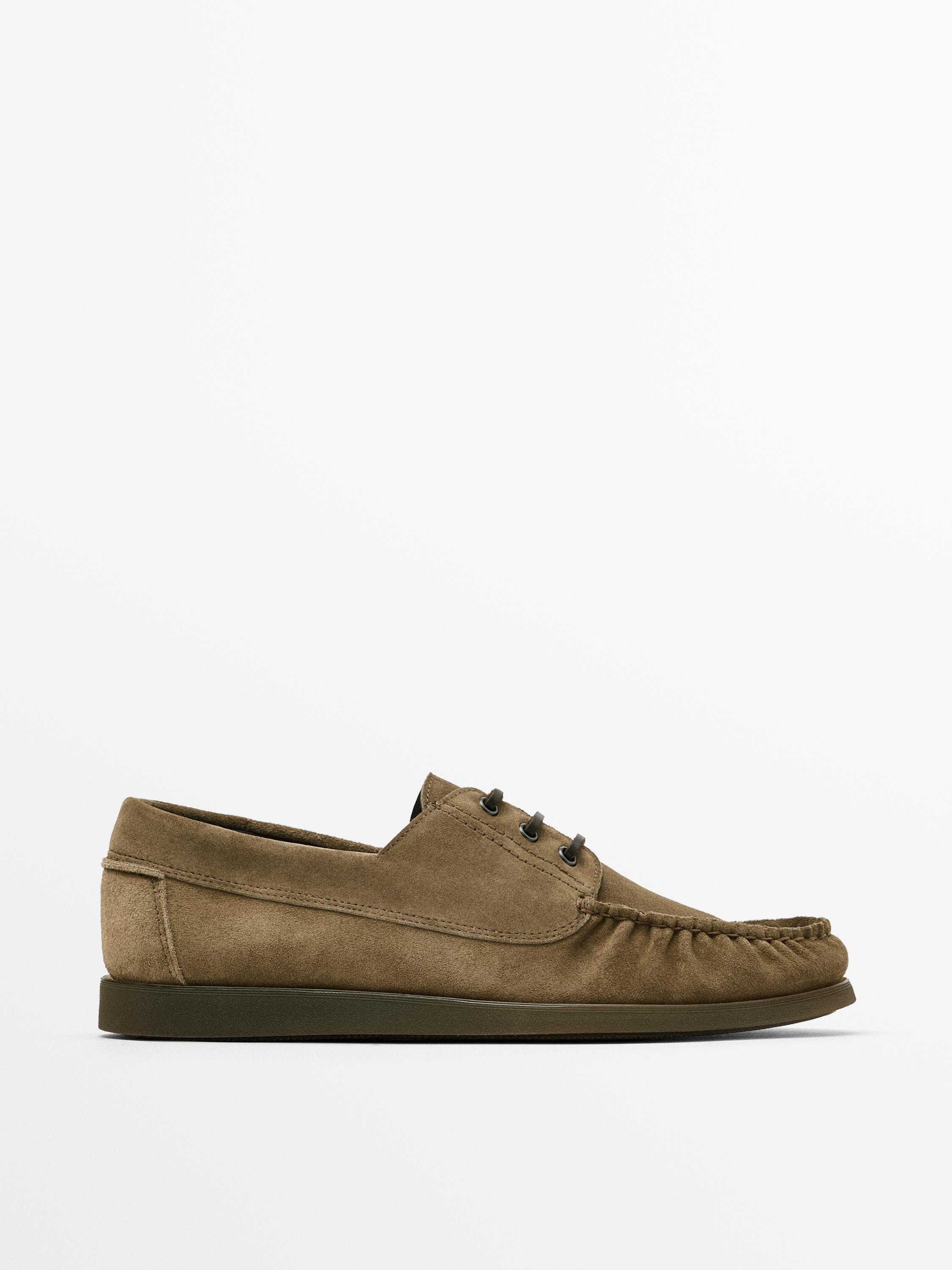 Soft split leather deck shoes Mink Camel Shoes Massimo Dutti