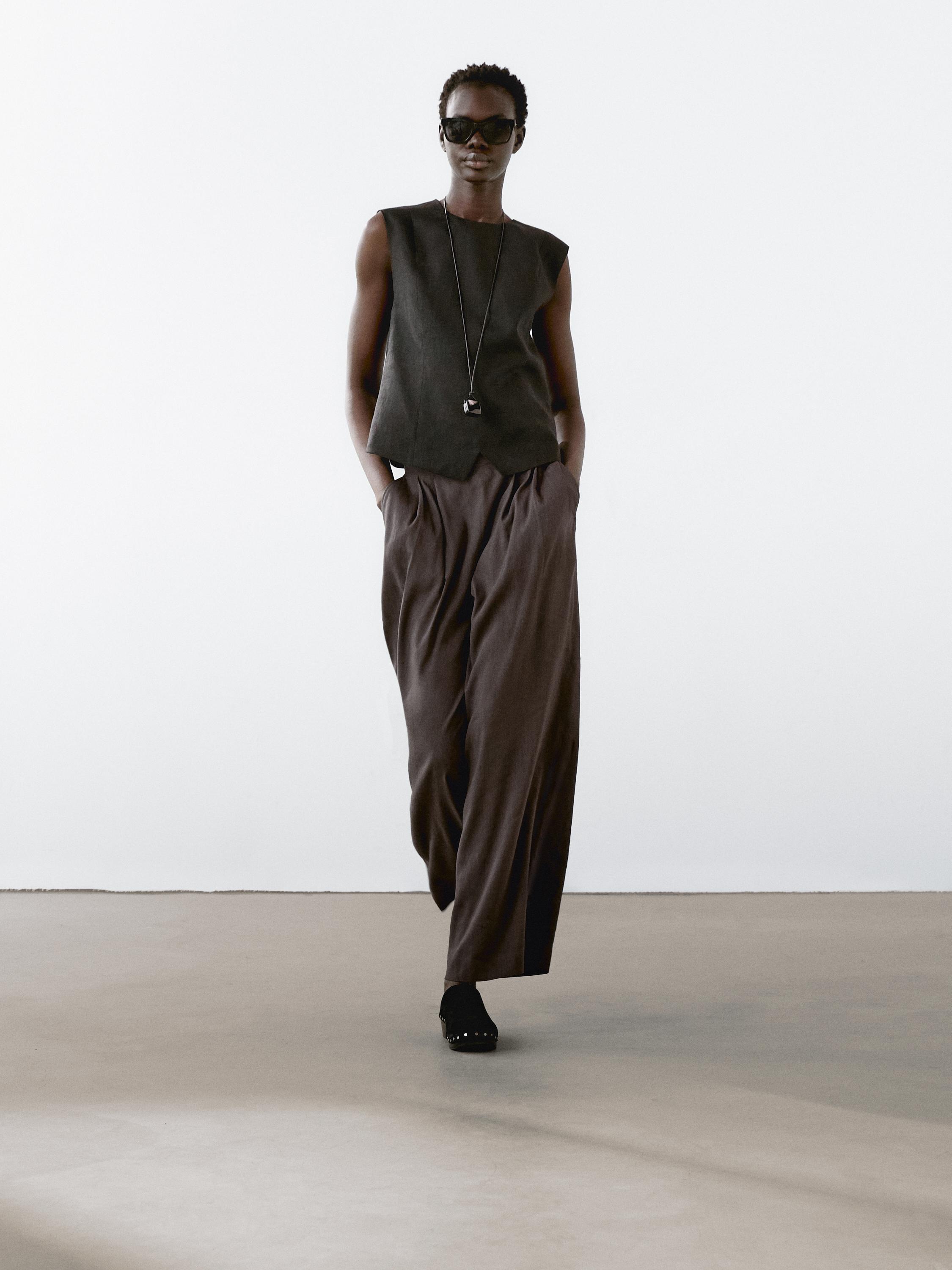 Linen blend pleated trousers