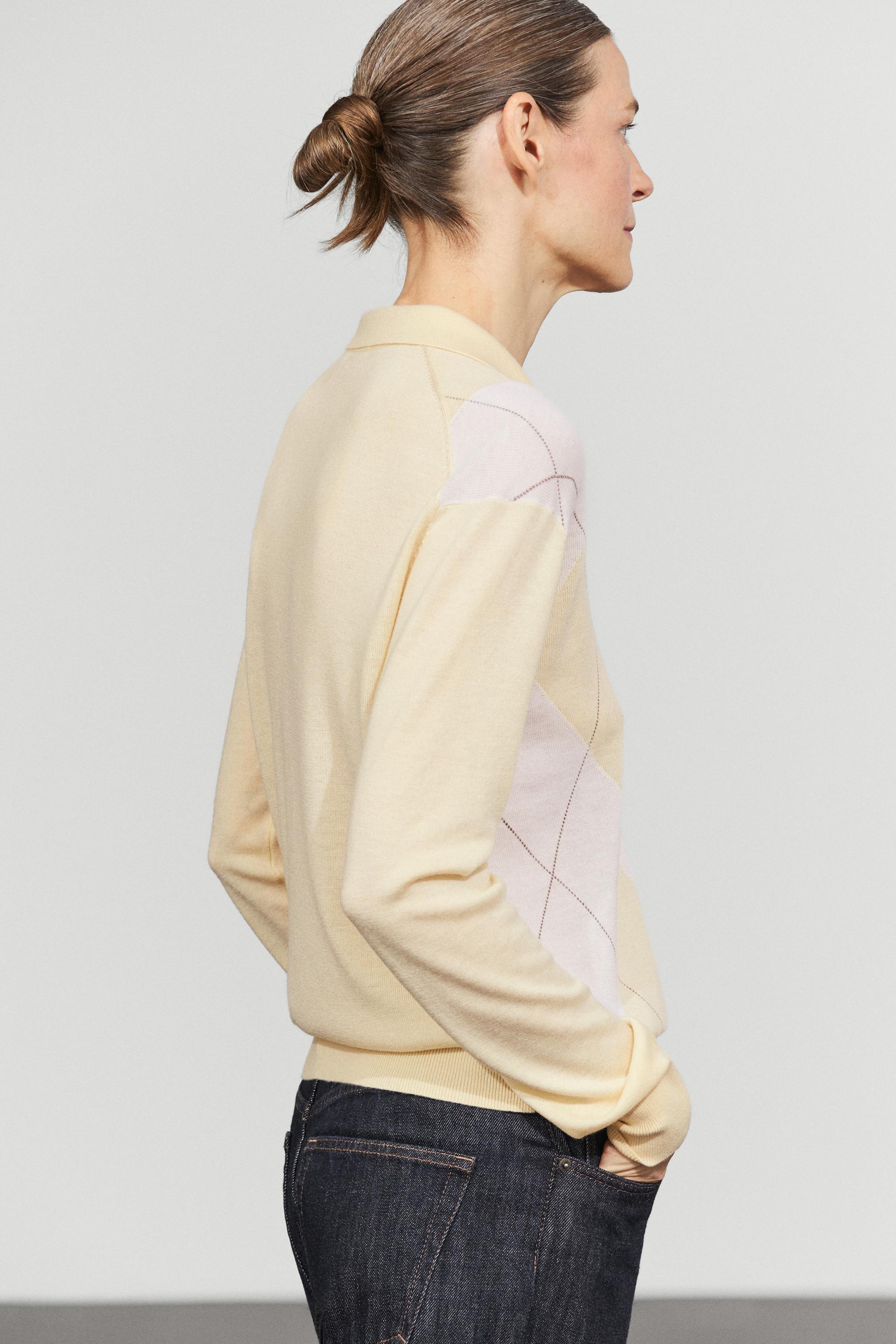 Argyle knit polo sweater — Vanilla