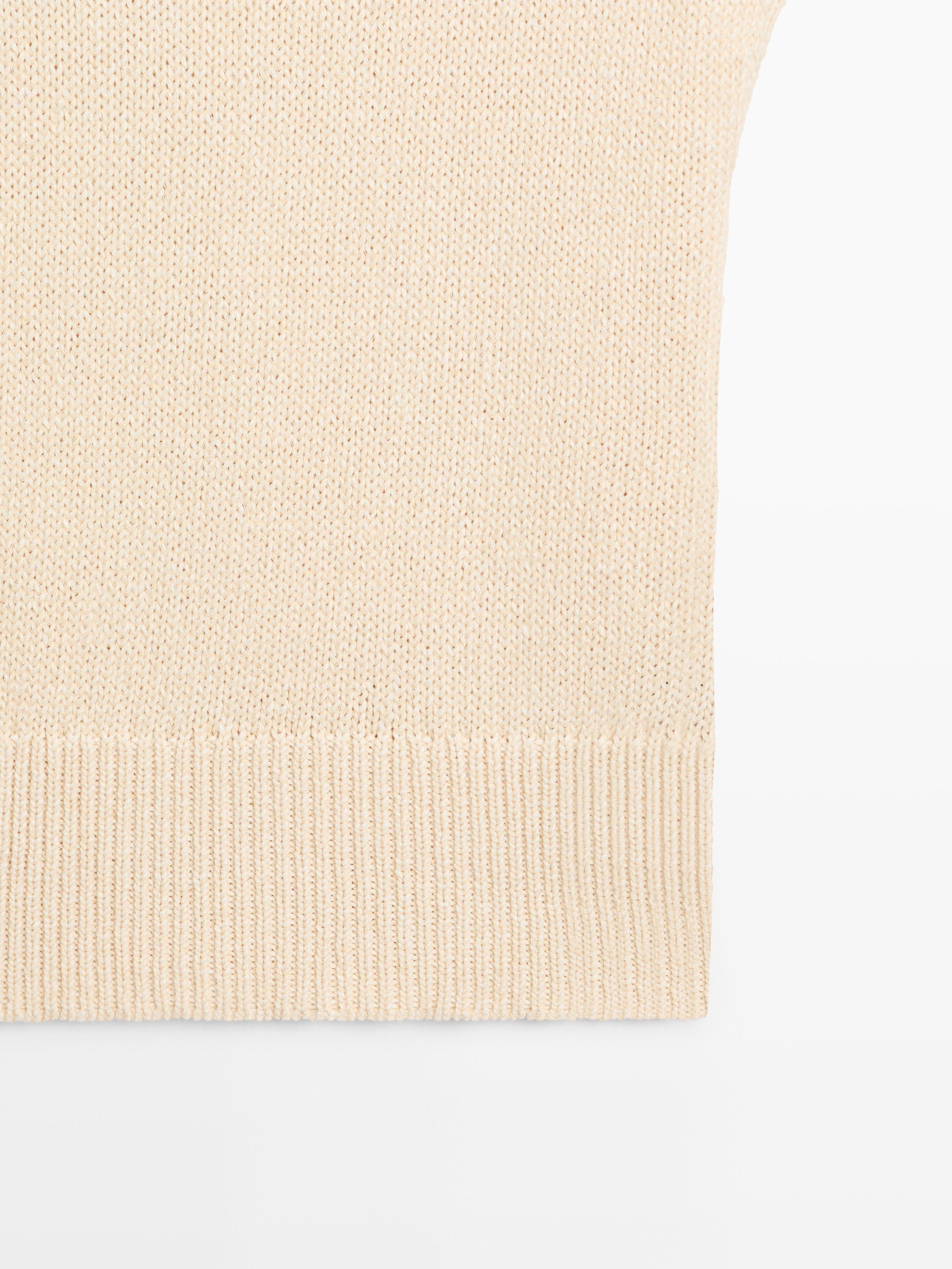 Cotton blend knit vest — CREAM
