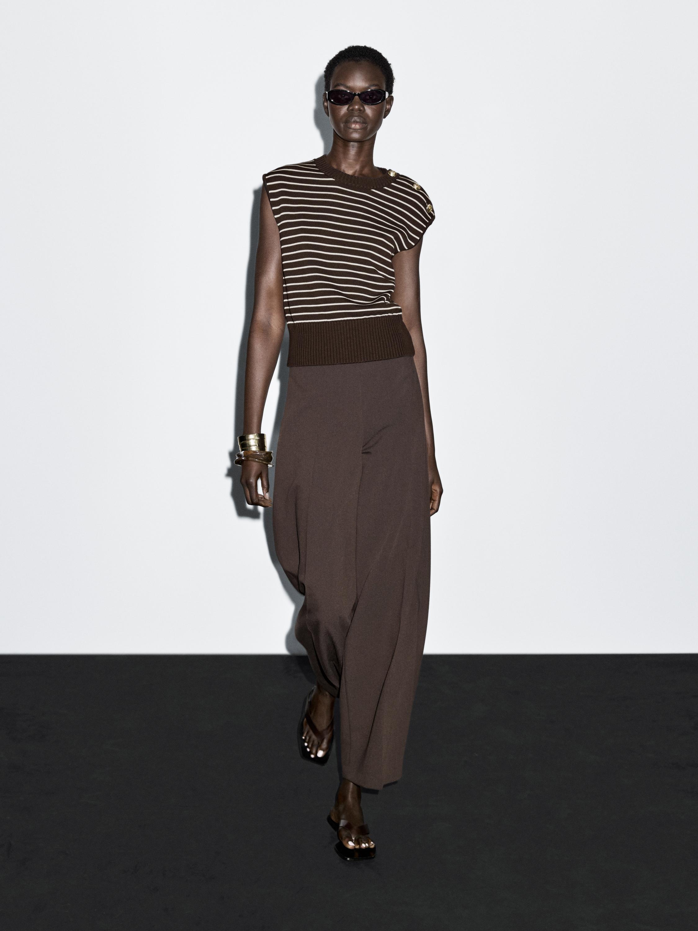 Striped vest with button details