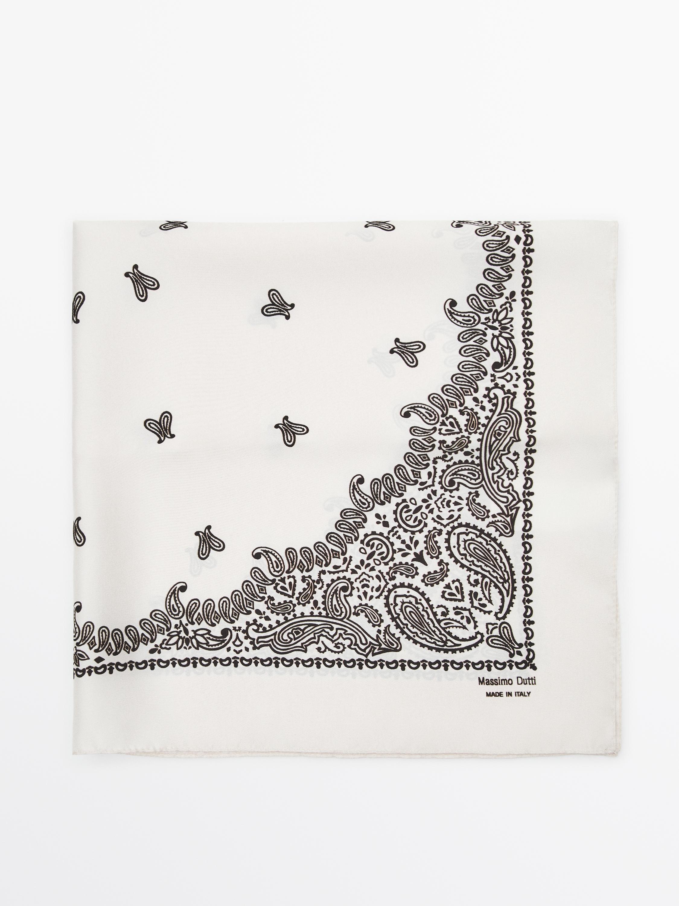 Pañuelo estampado pasley 100% seda