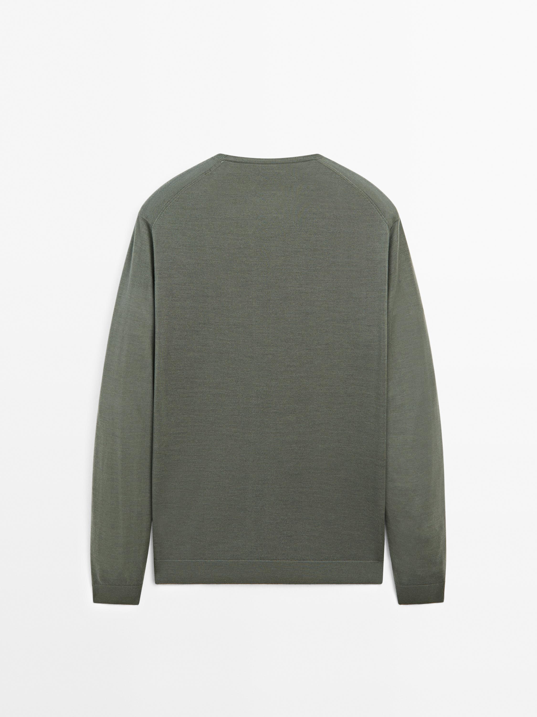 100% merino wool knit sweater