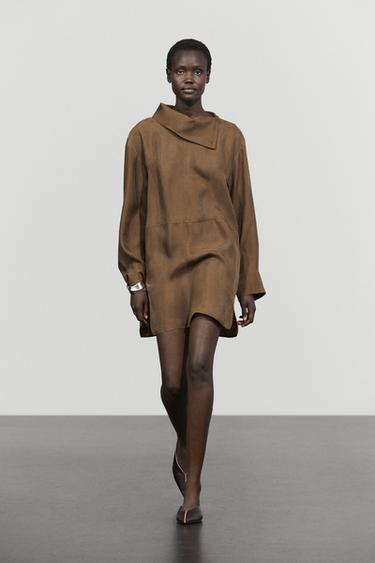 Flowing short dress with asymmetric neck — BROWN 1