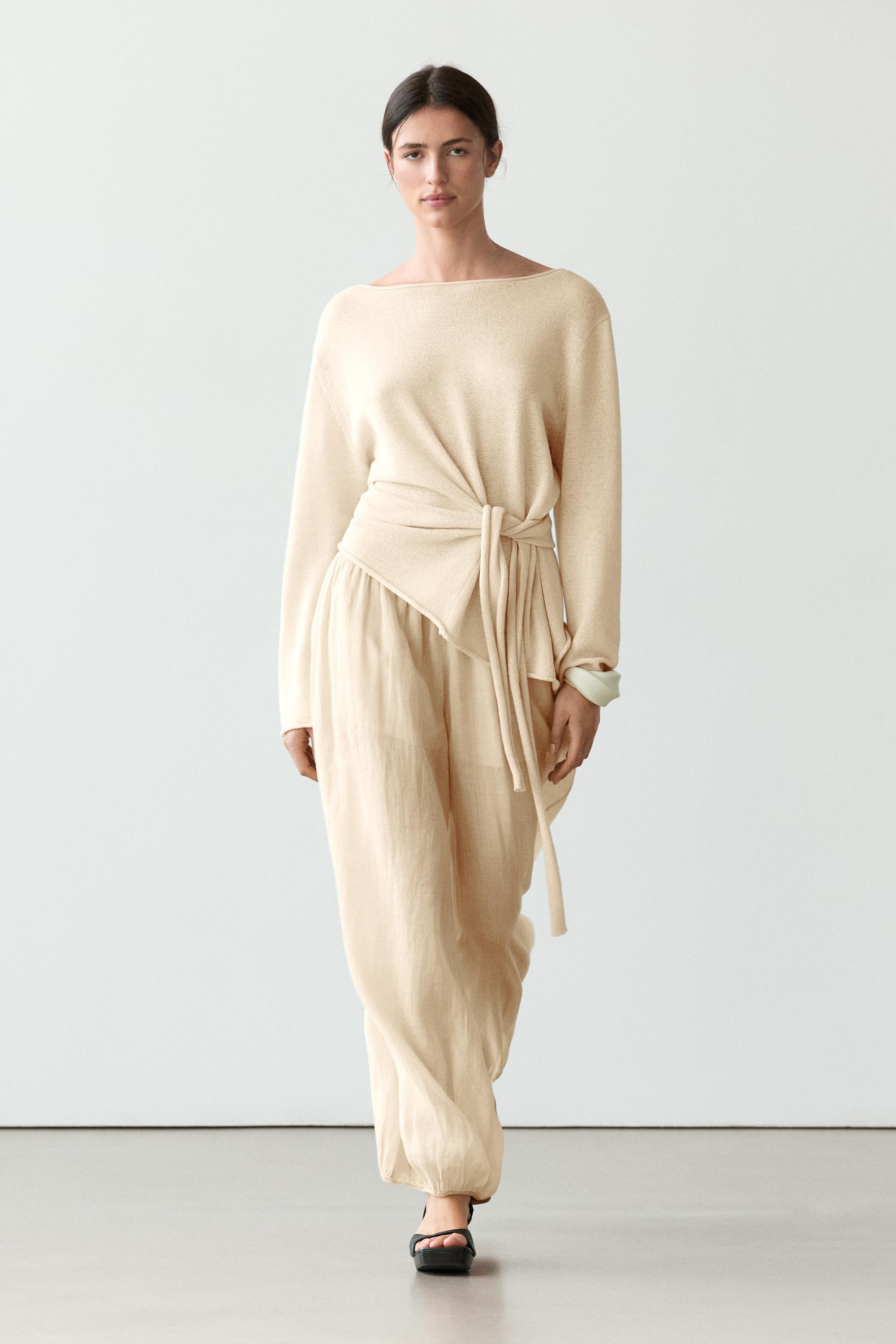 Pulovër asimetrik me detaje linojepe dhe Lino