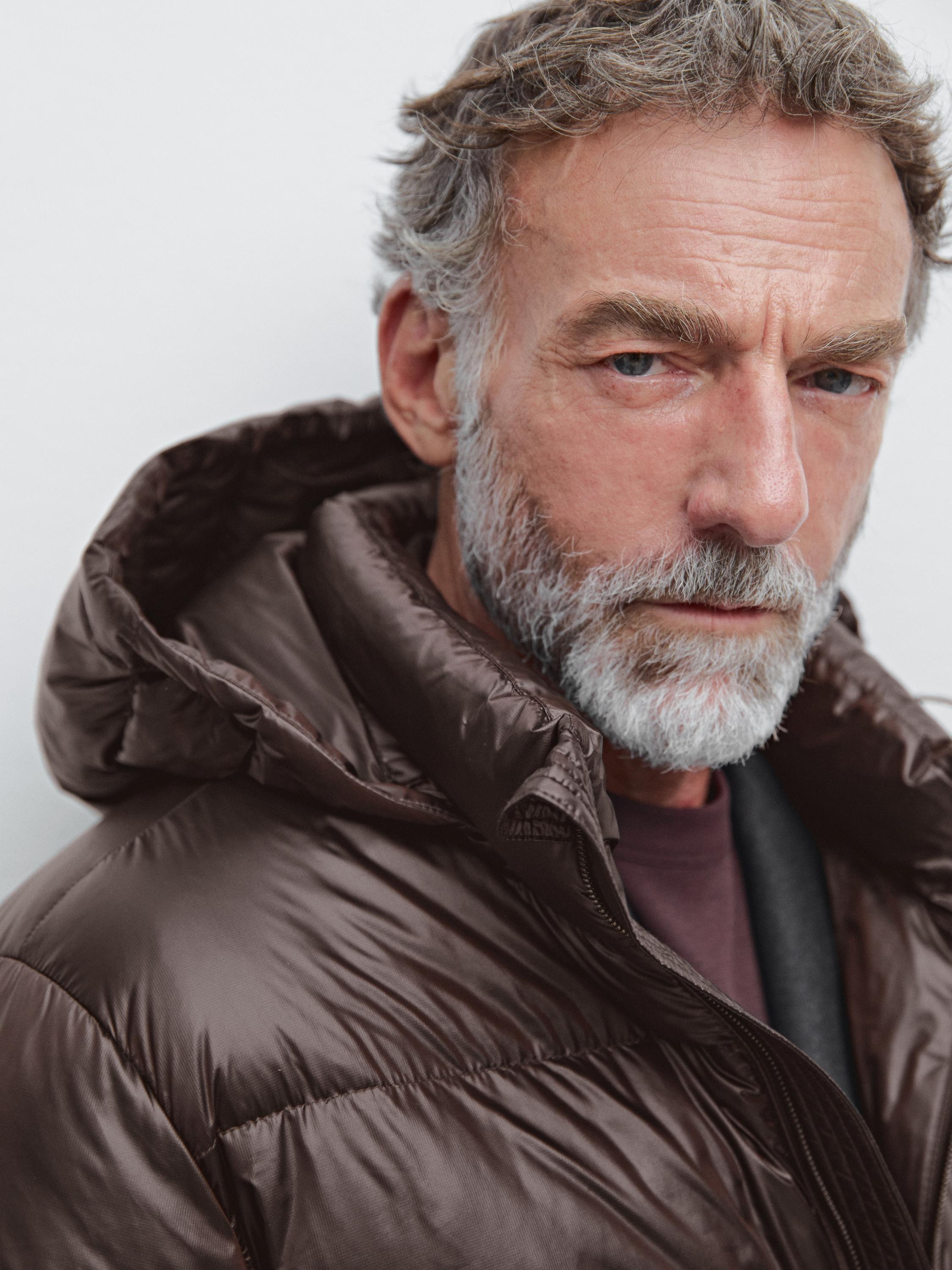 Water-repellent satin puffer jacket