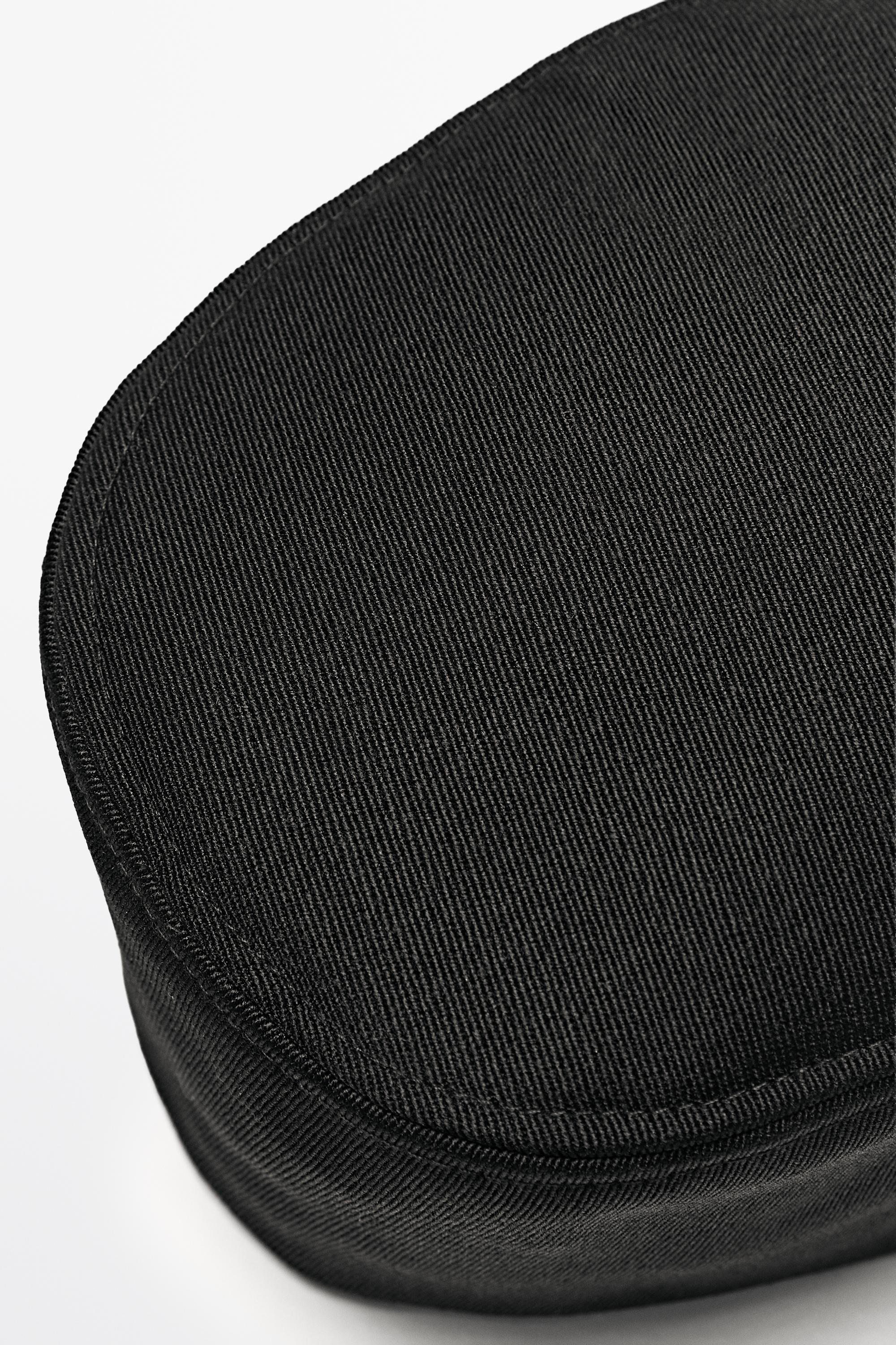 Wool blend cap — BLACK