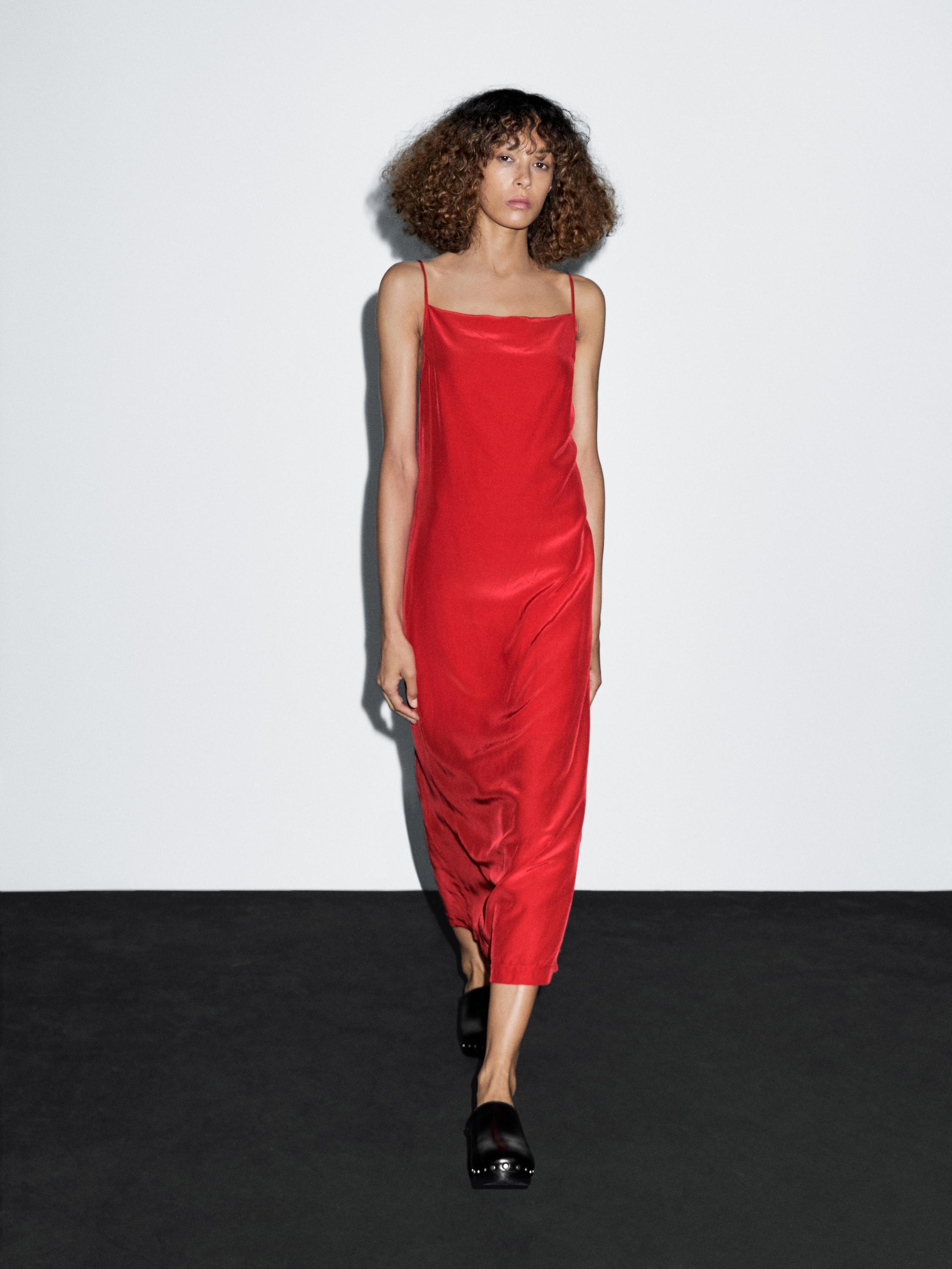 Midi dress with a straight neckline