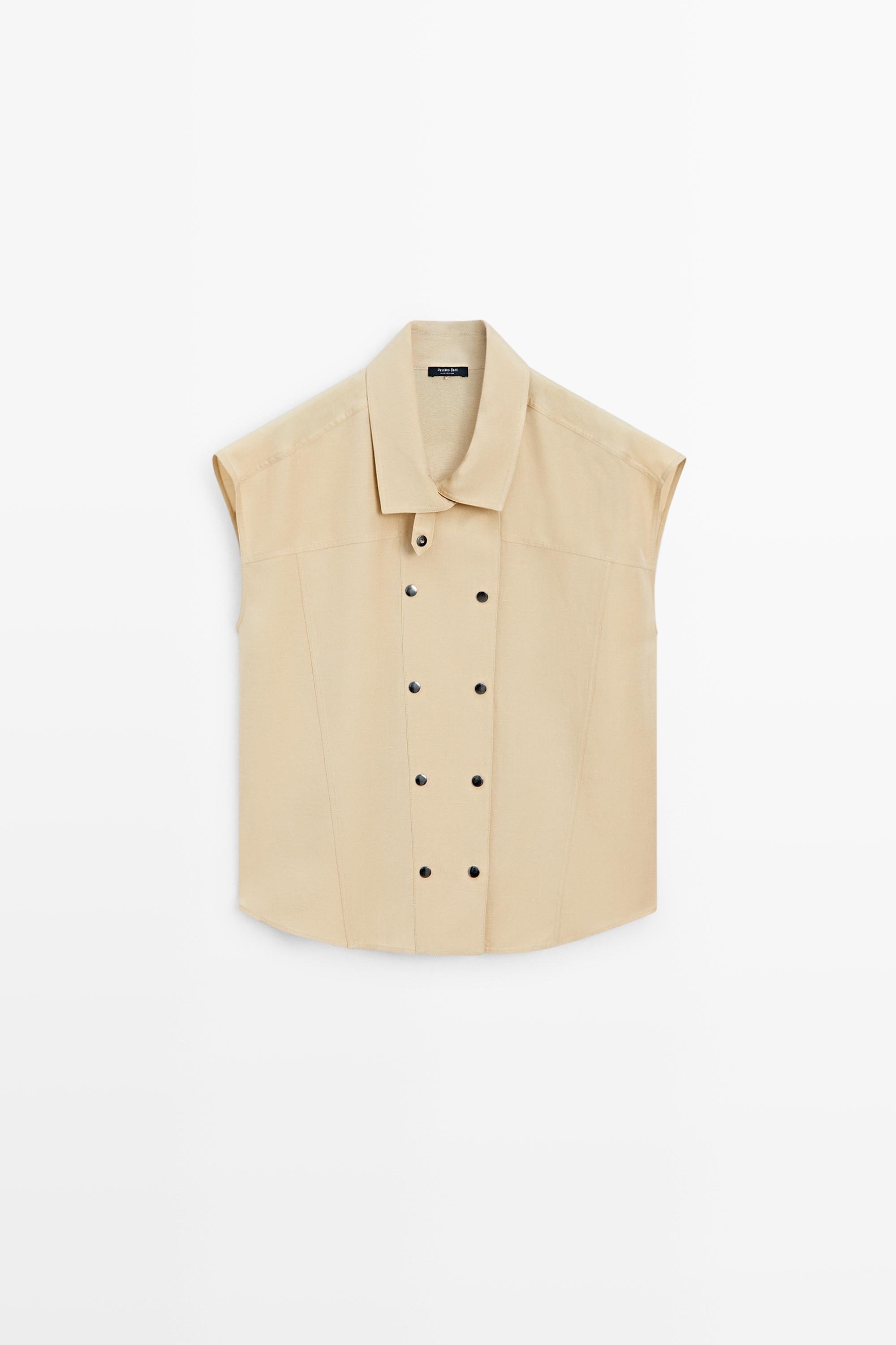 Short sleeve shirt with snap buttons