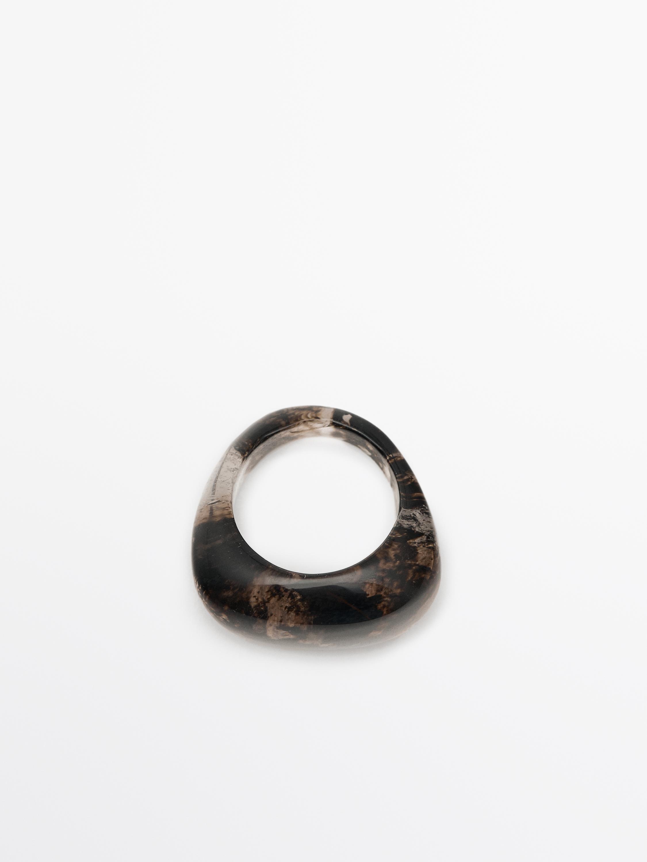 Stone ring