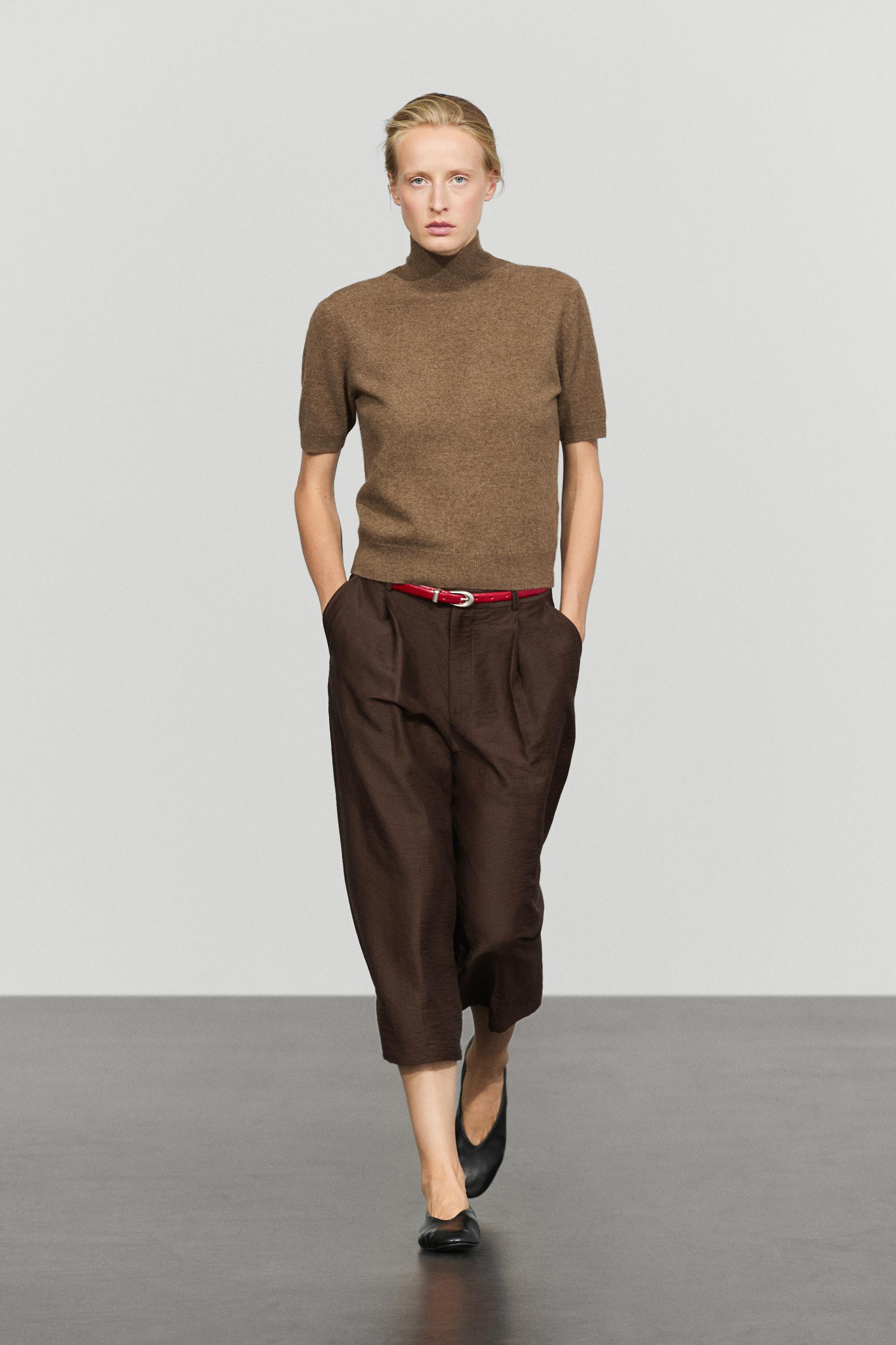 Wool-cashmere blend short sleeve knit sweater
