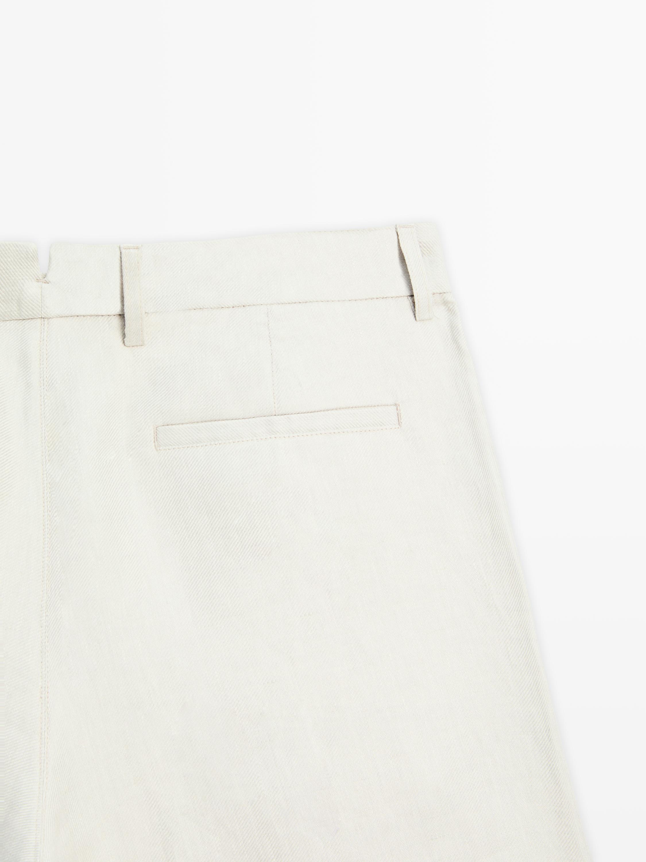 100% linen darted Bermuda shorts