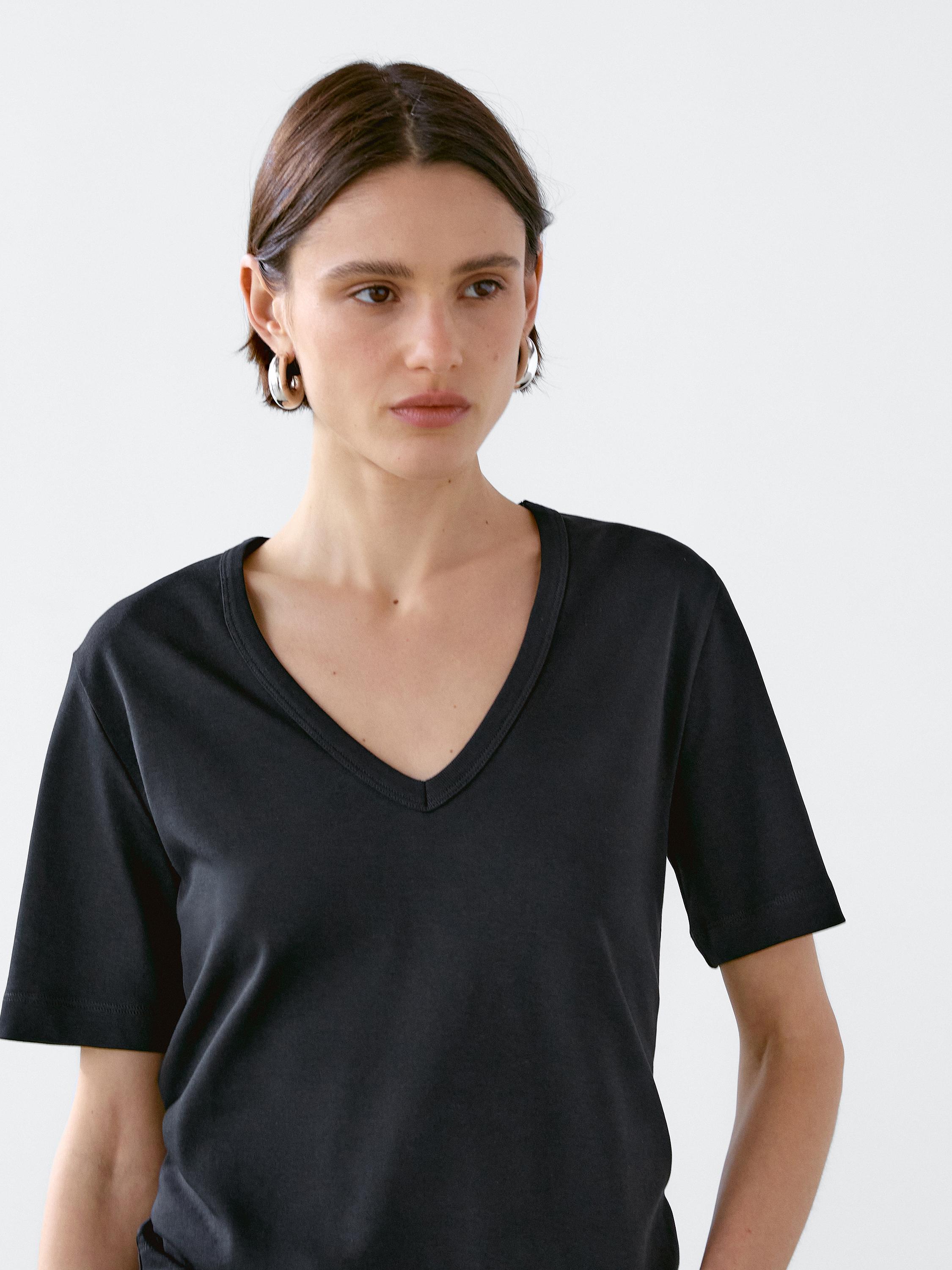 ★ Massimo Dutti★ 100% Cotton V-Neck T-Shirt 06831935800 6832542800_1_1_14.jpg?t=