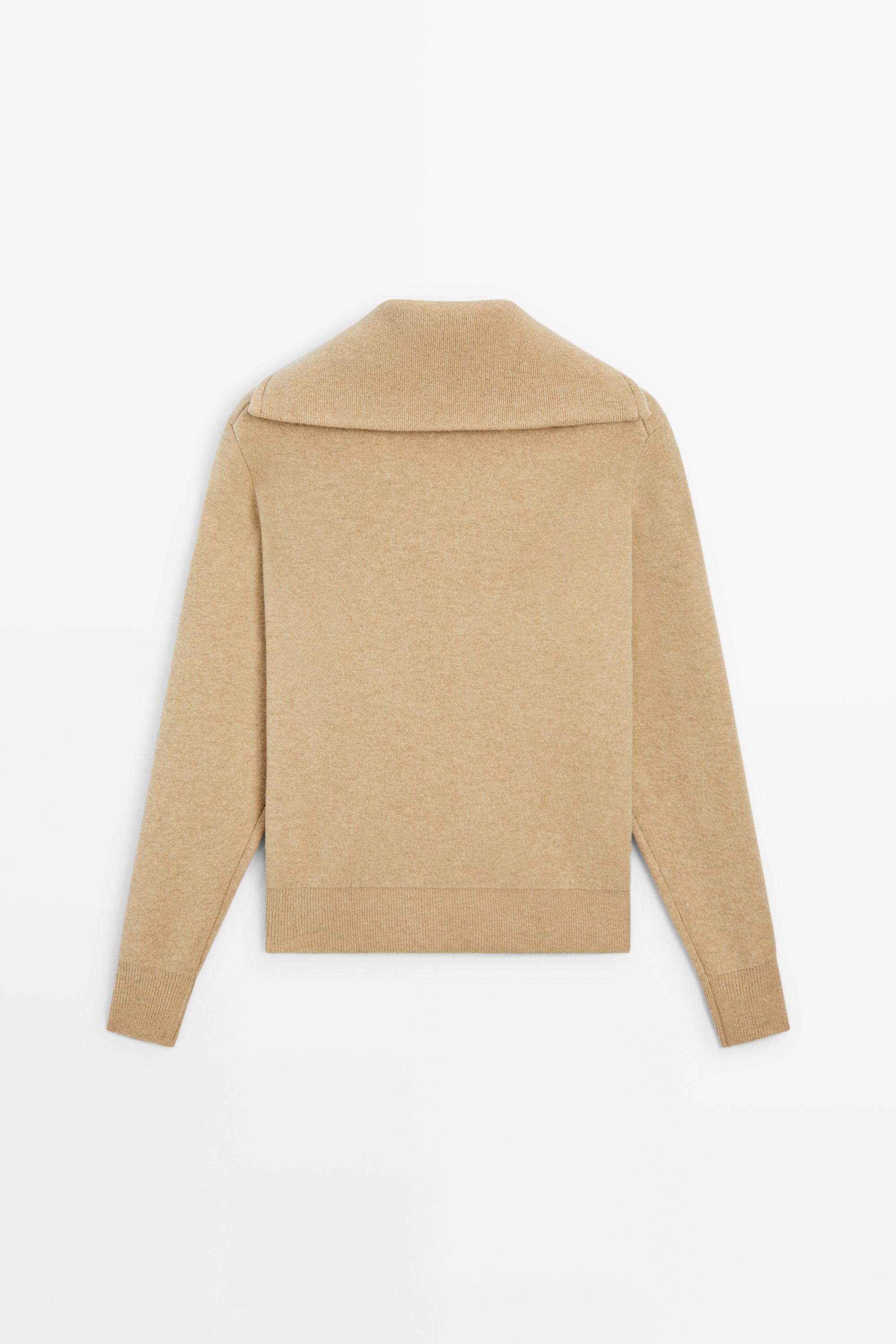 Wide collar zip-up knit sweater — CAMEL