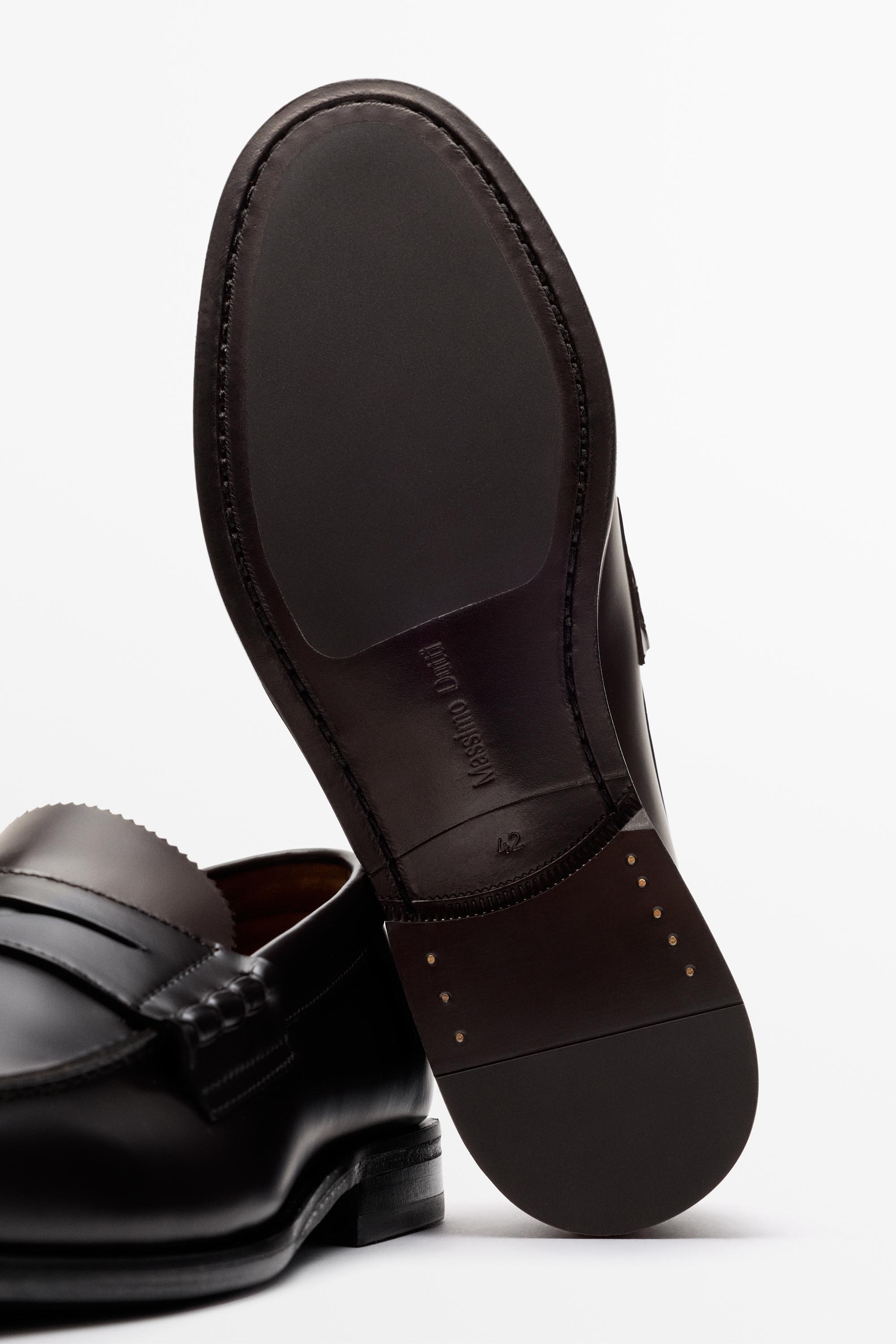 Leather penny loafer — BROWN
