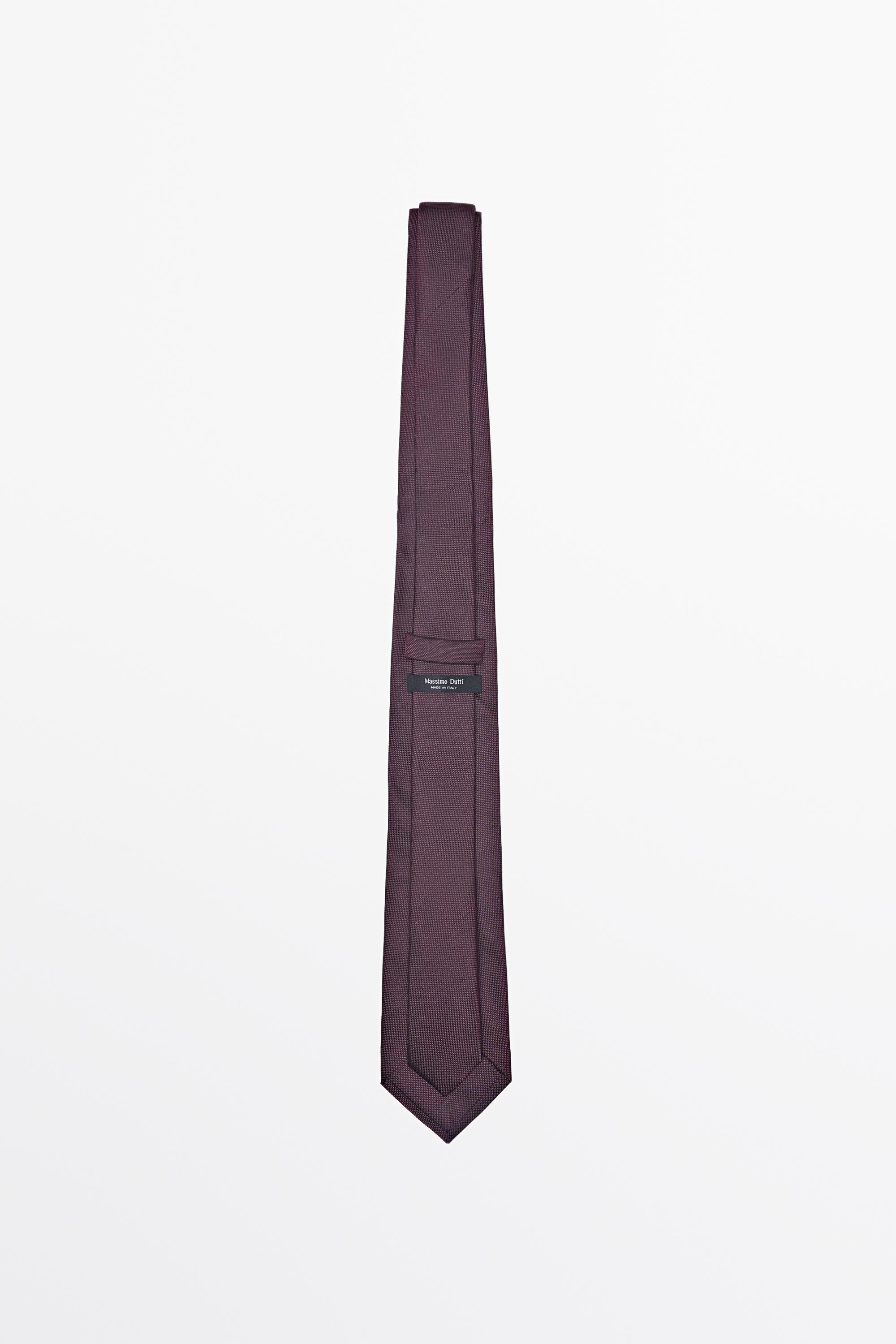 100% silk textured tie — BURGUNDY