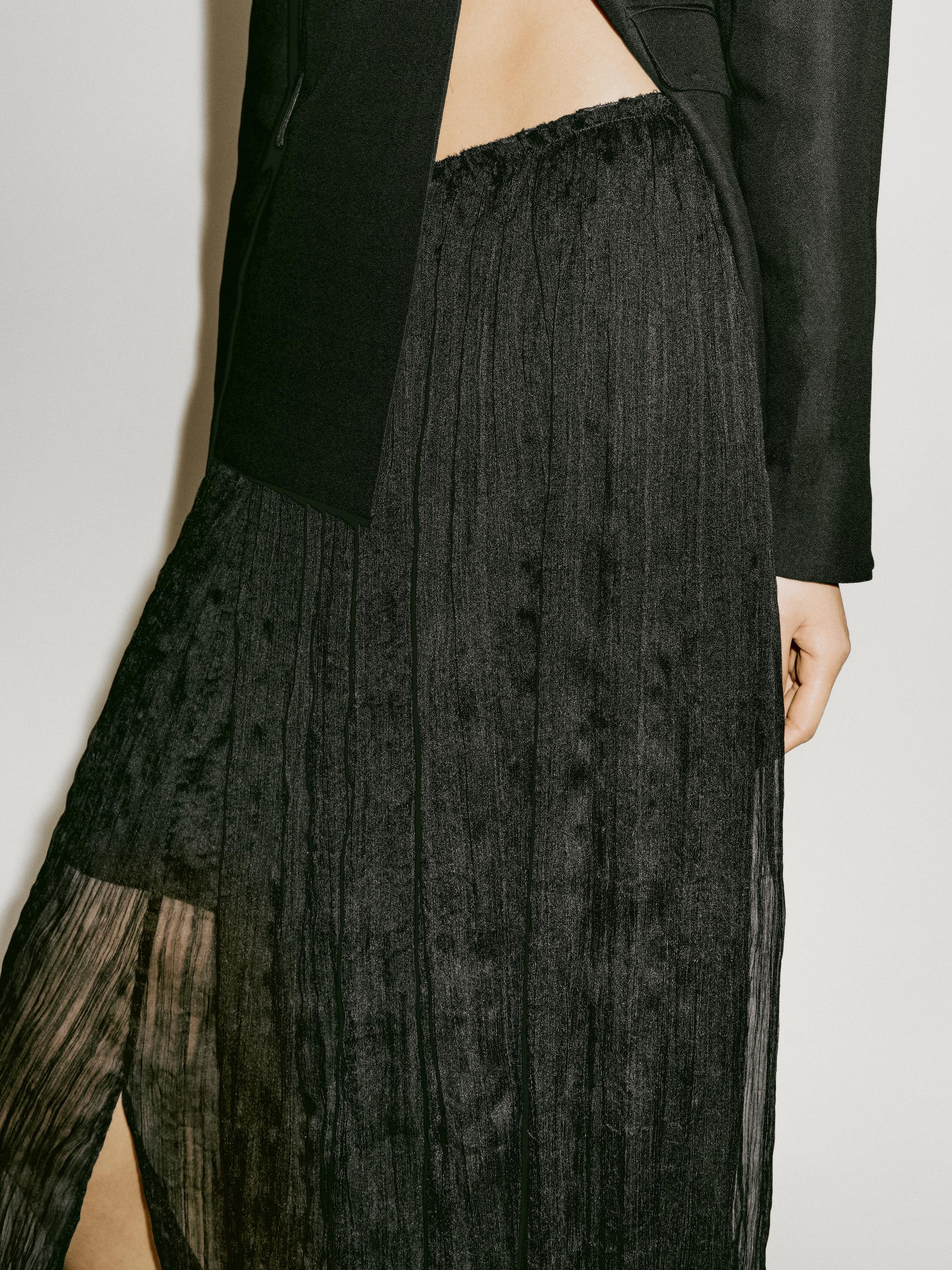 Pleated skirt with fold detail - Limited Edition