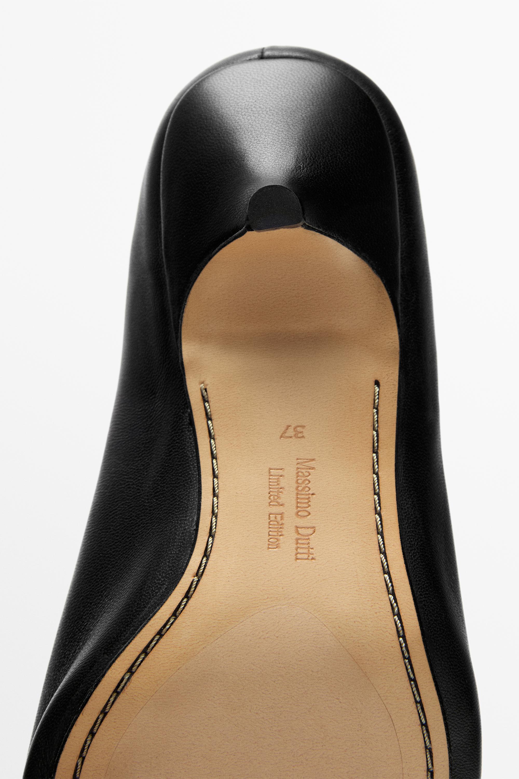 Soft heel shoe - Limited edition — BLACK