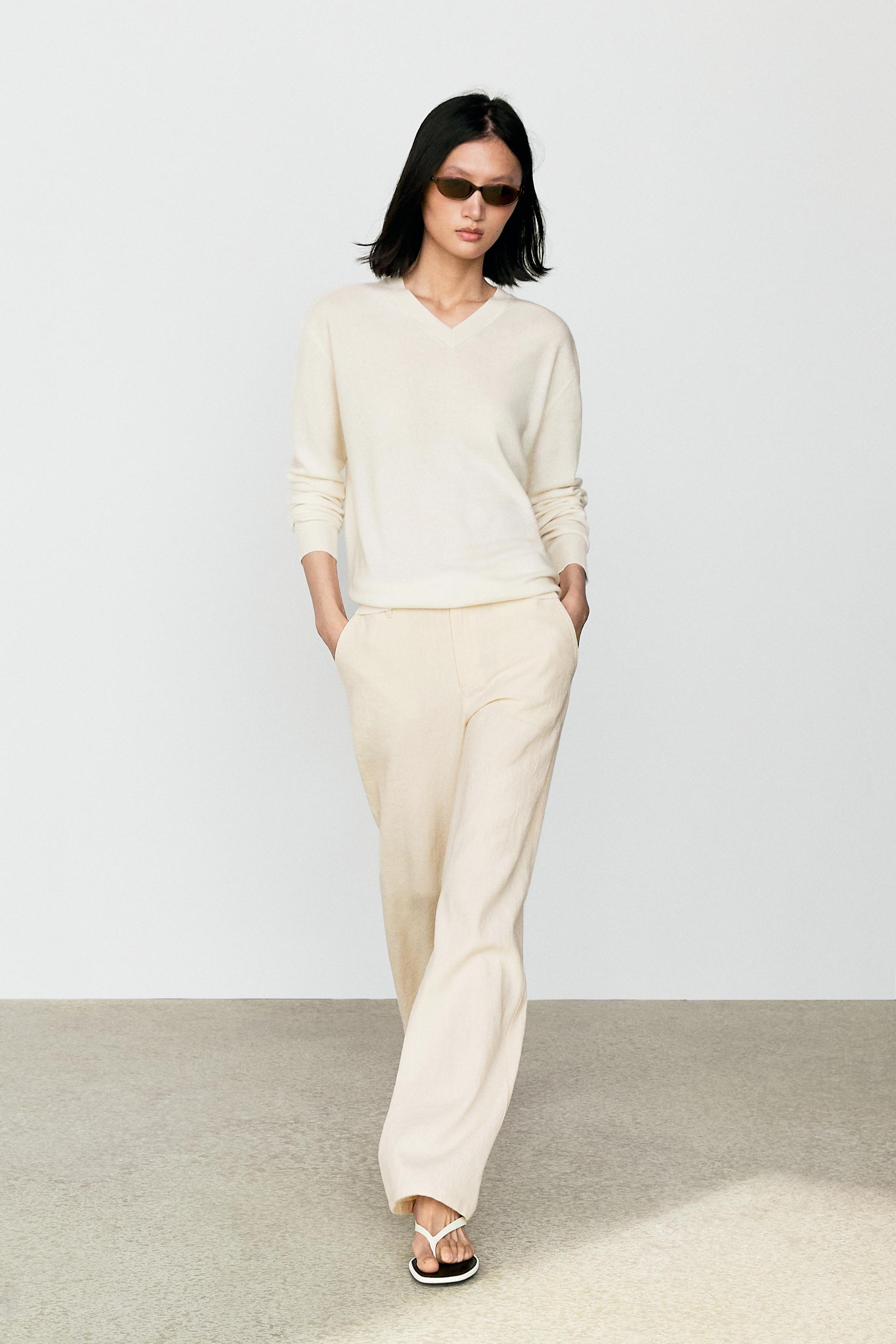 100% cashmere knit sweater — CREAM