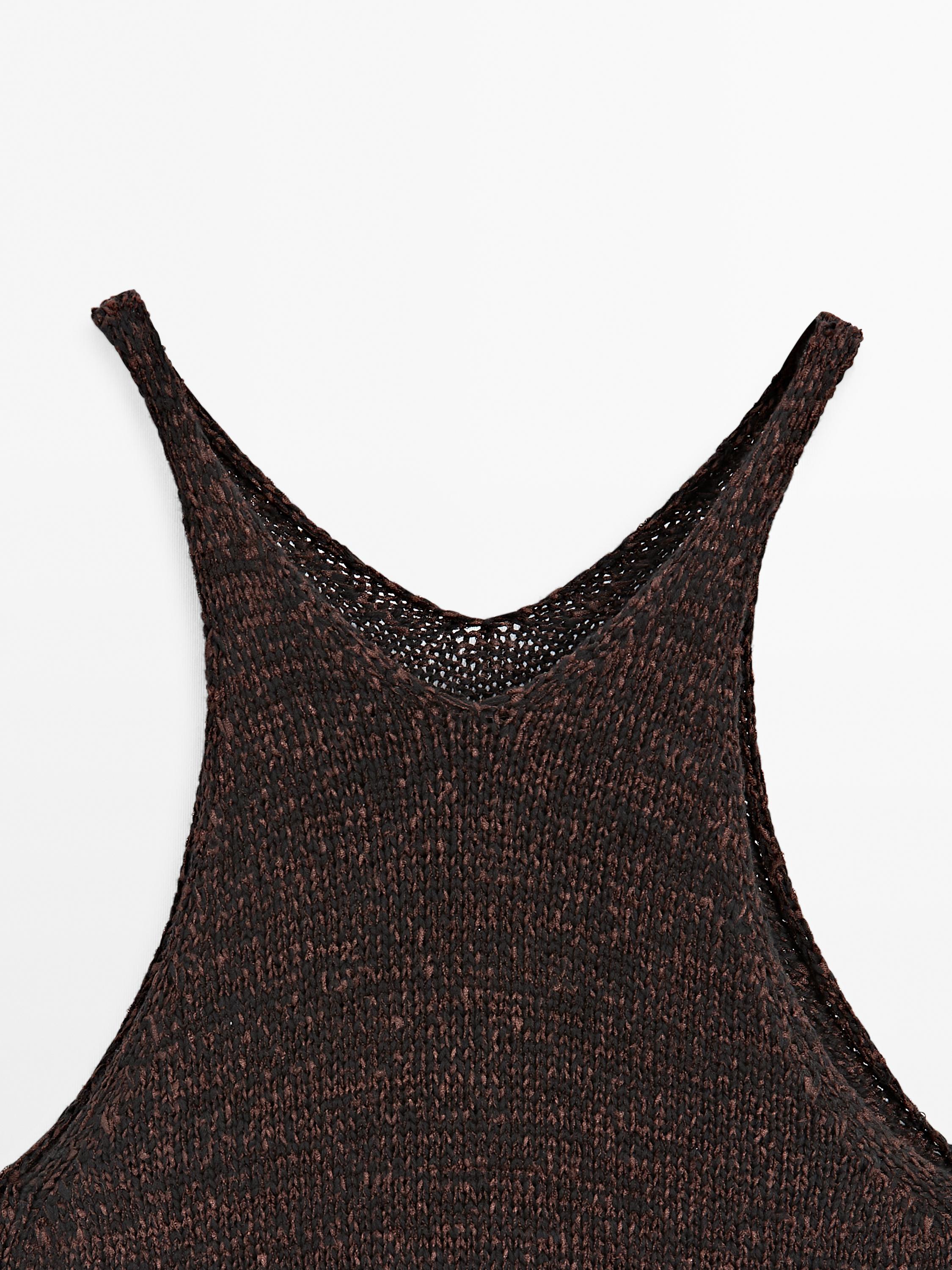 فستان طويل محاك من القطن المخلوط