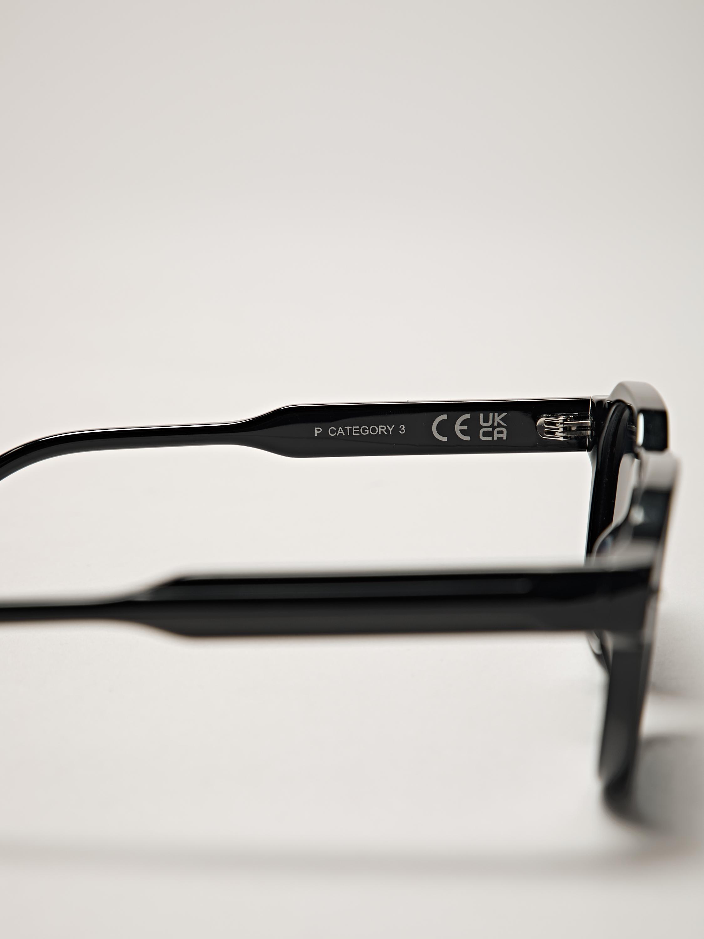 Geometric sunglasses
