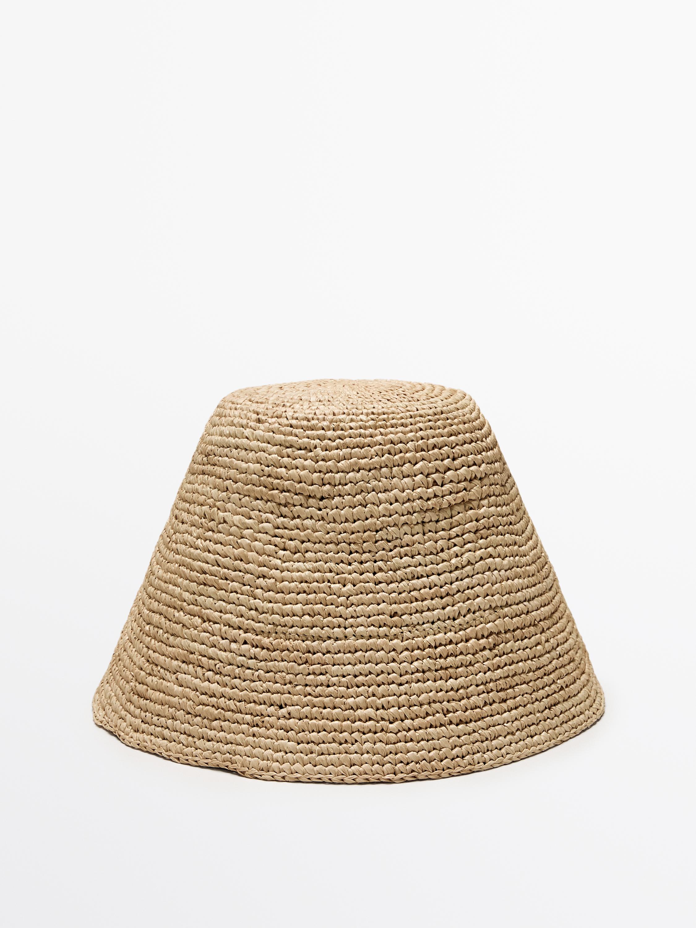 Small 100% raffia bucket hat — CREAM