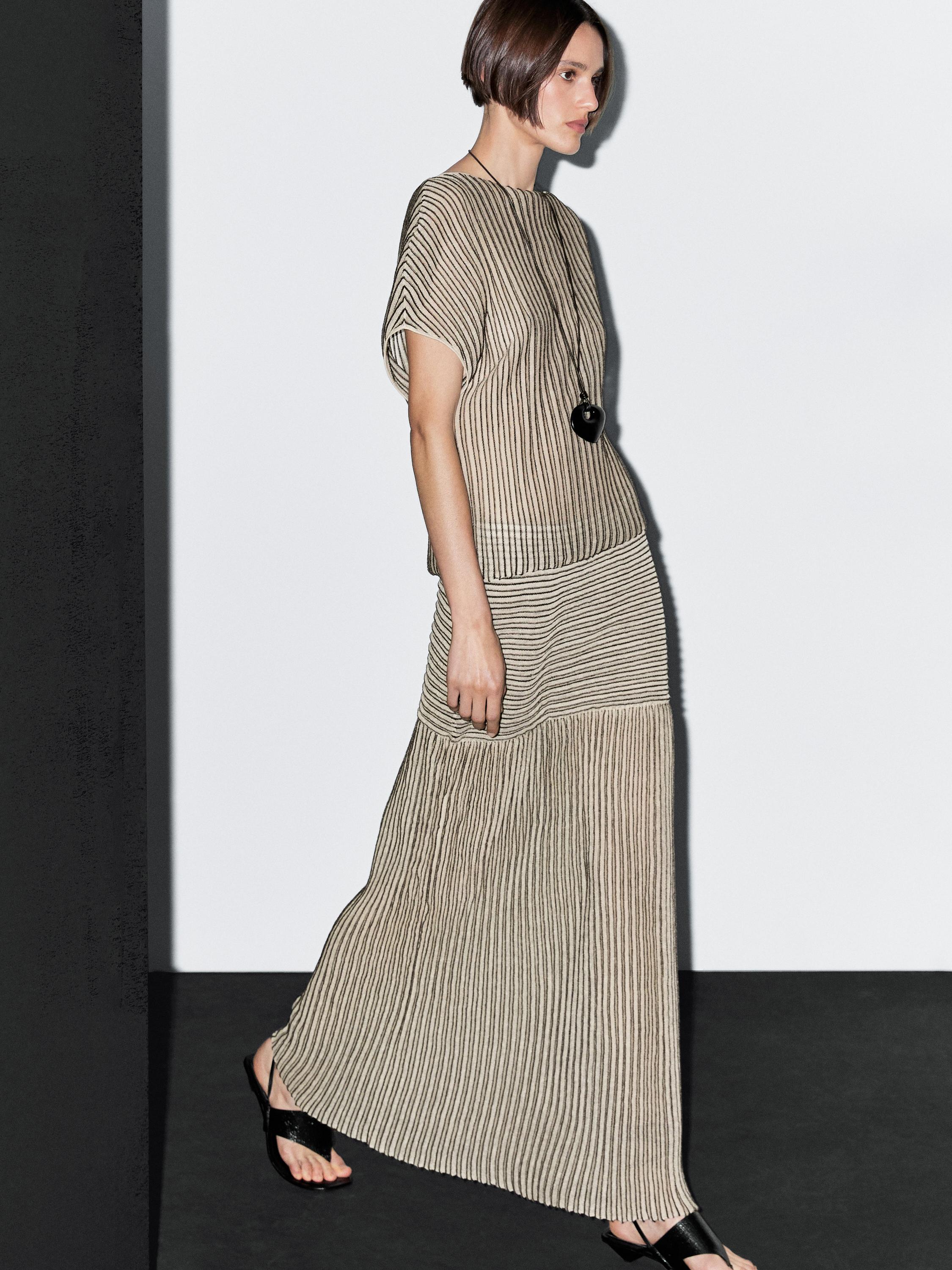 Jupe longue plissée chinée