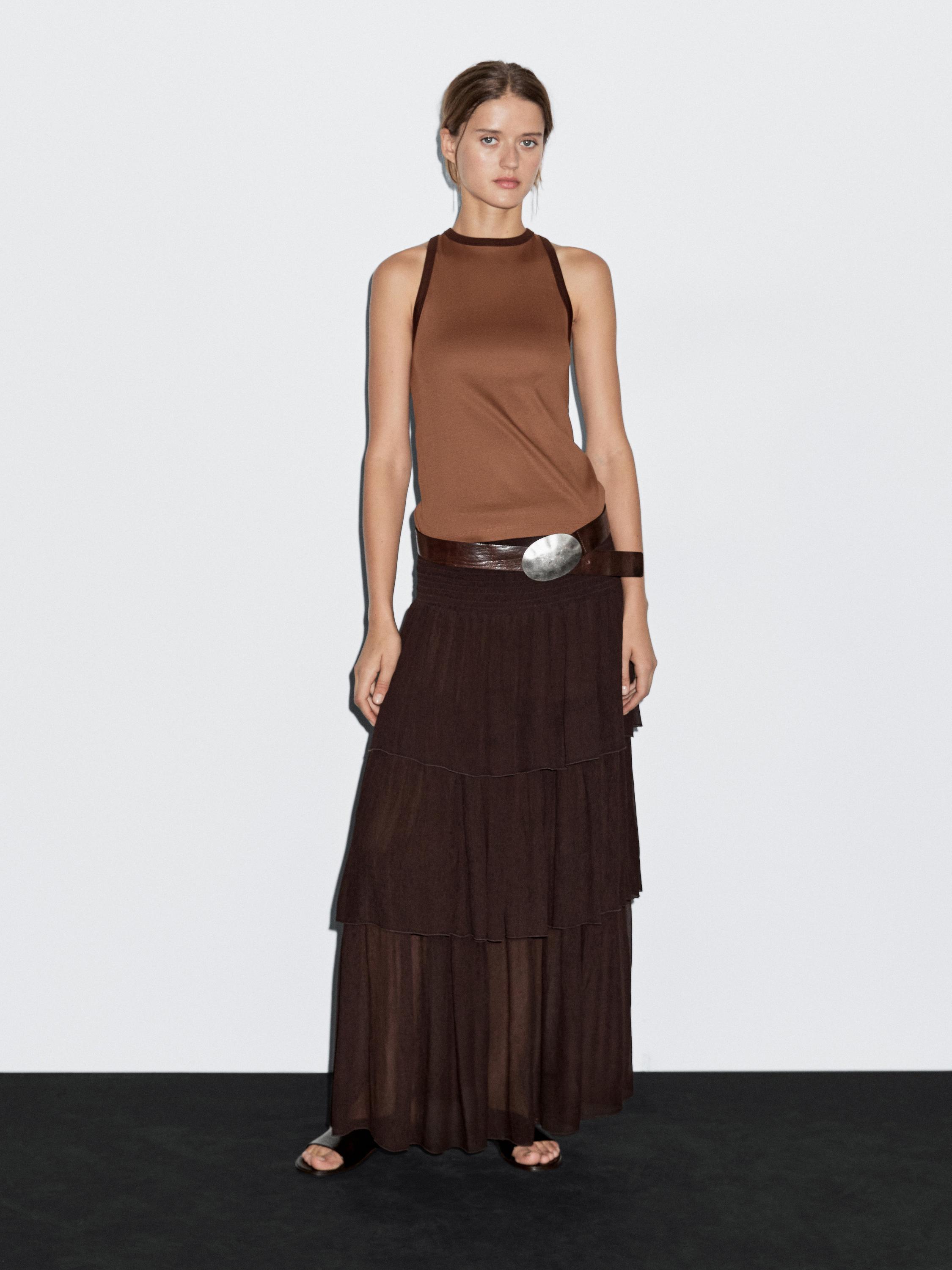 100% cotton halter top with contrast detail