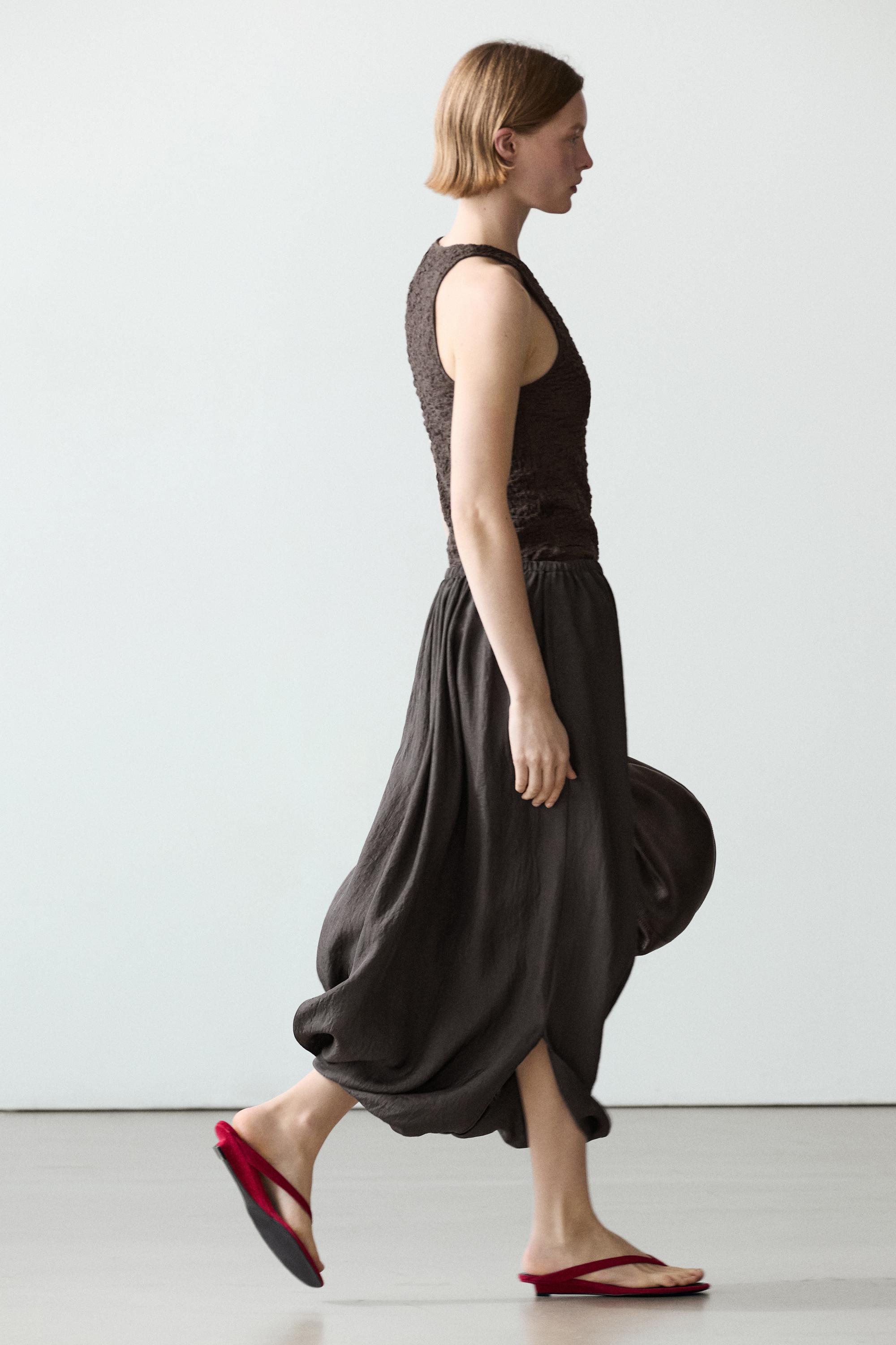 Midi skirt with gathered waistband — BROWN