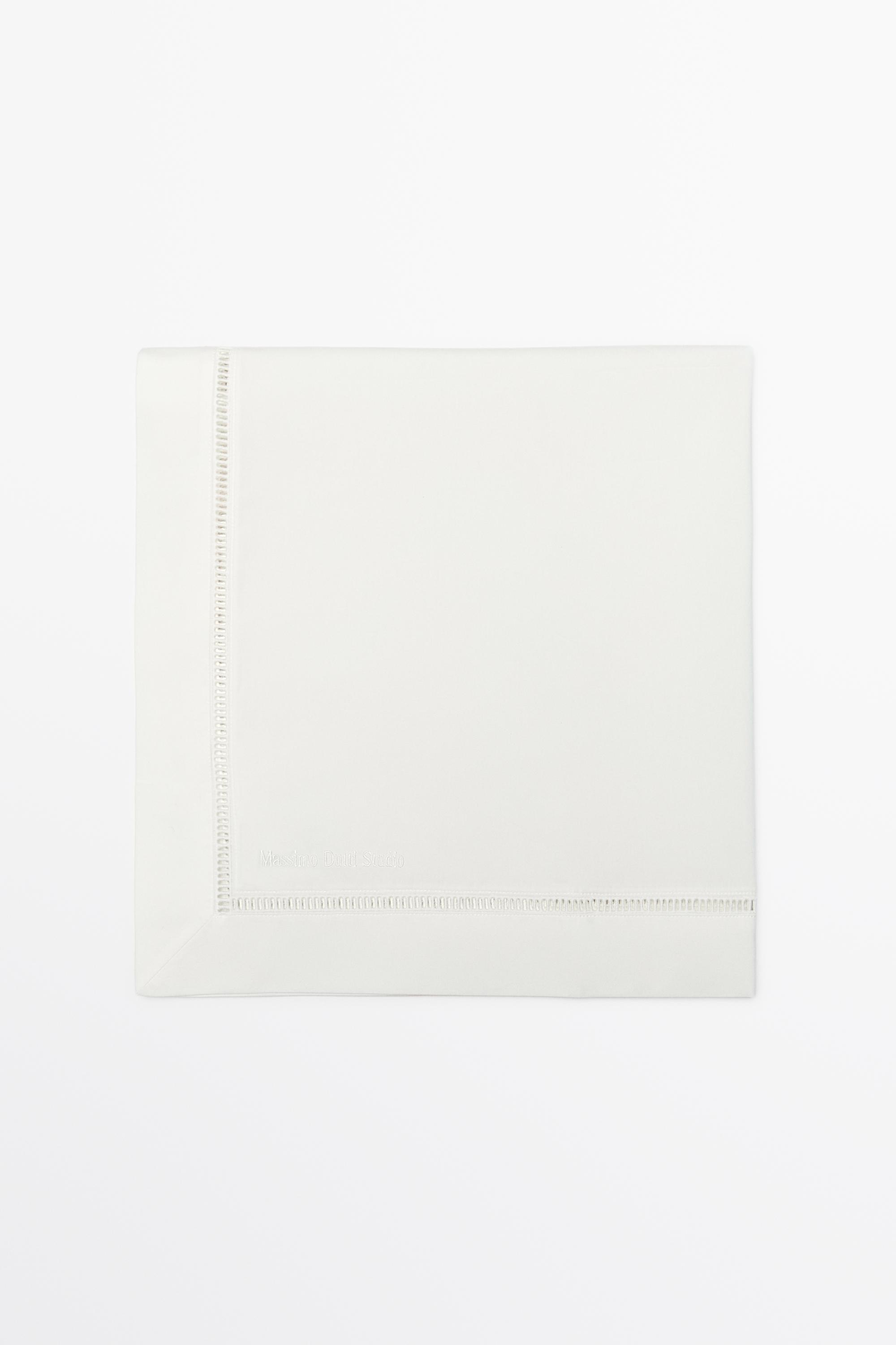 100% Cotton Bandana - STUDIO — Off white