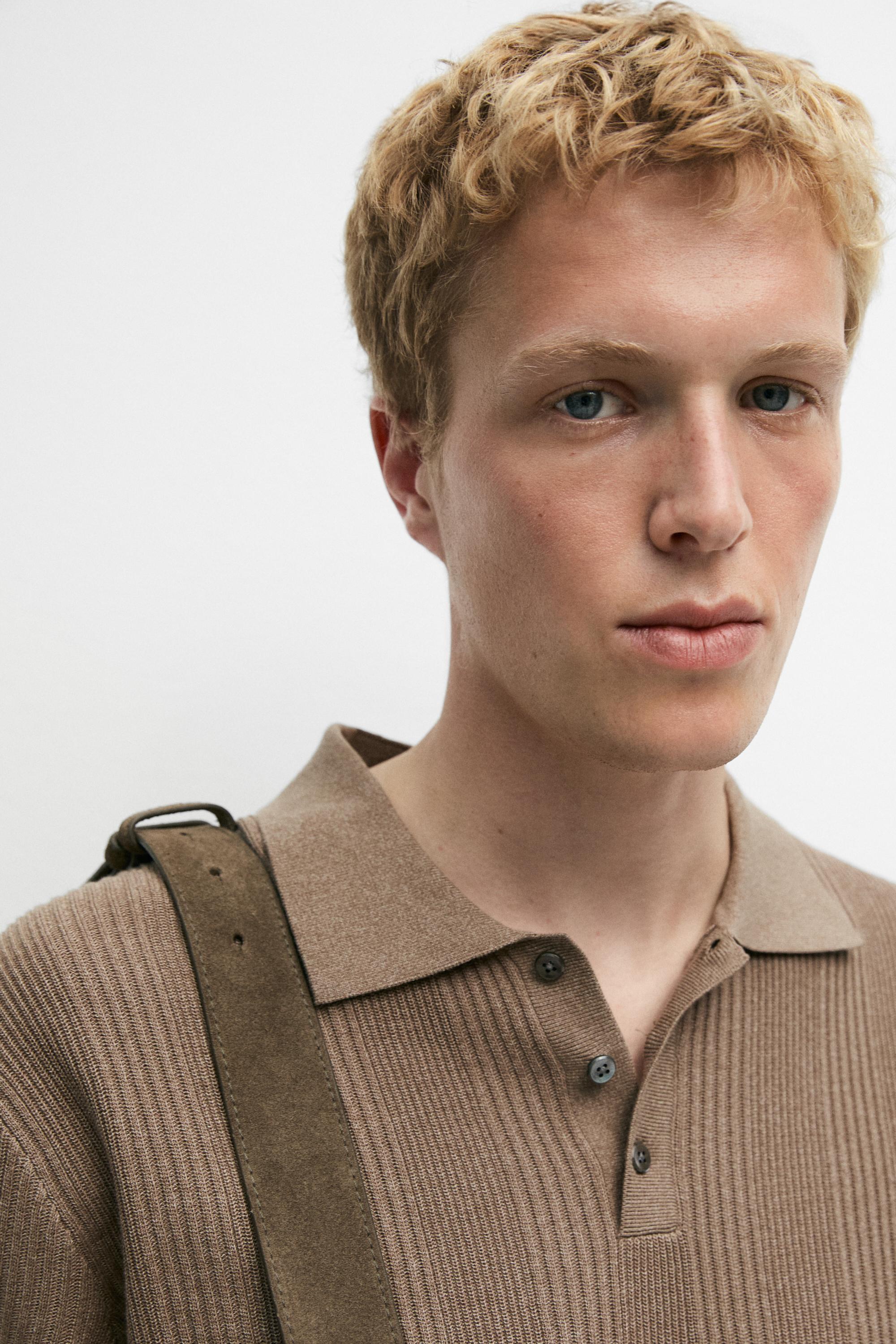 100% cotton textured striped knit polo shirt — PALE KHAKI