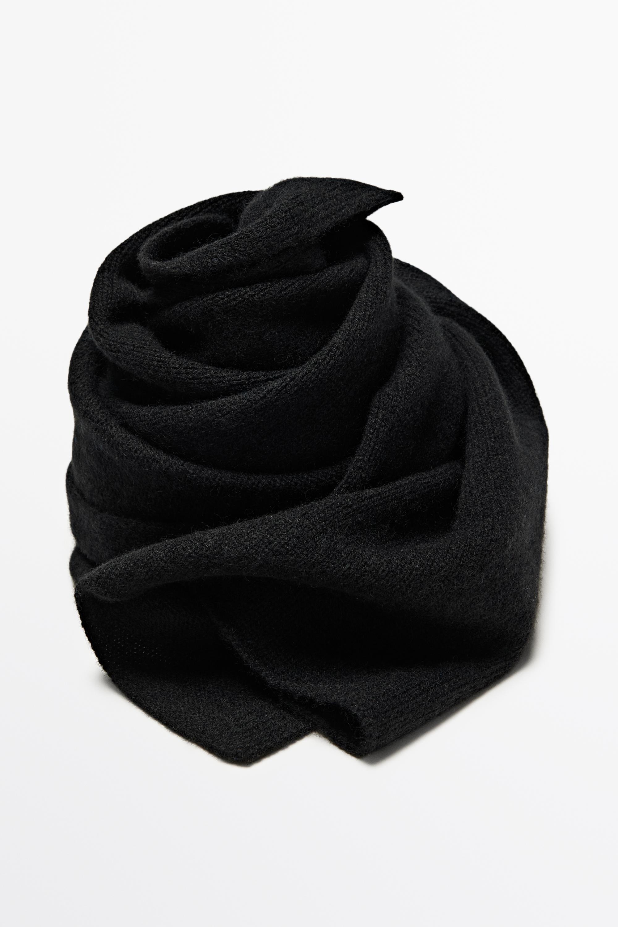 100% cashmere scarf — BLACK