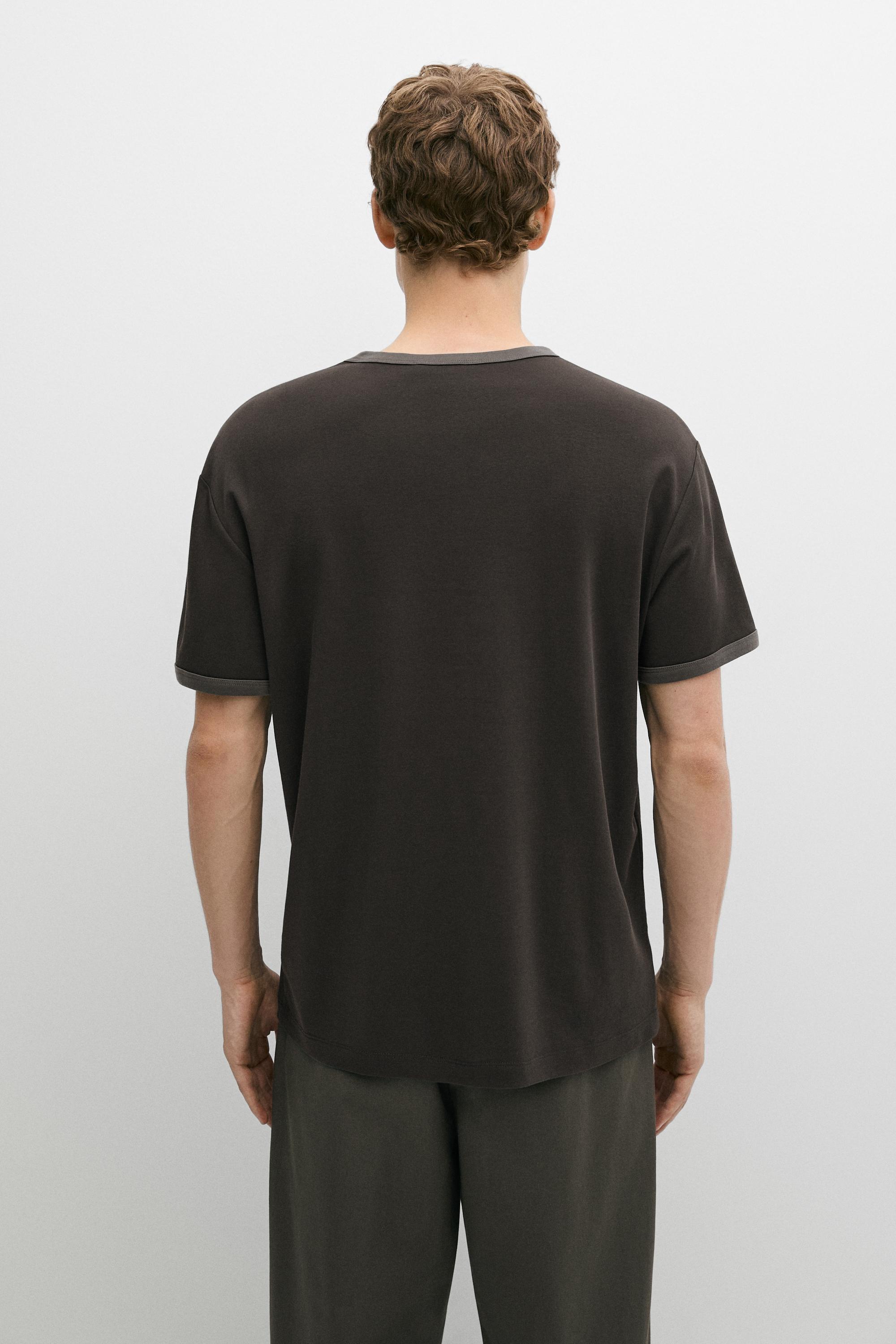 100% cotton contrast neck T-shirt — LEAD