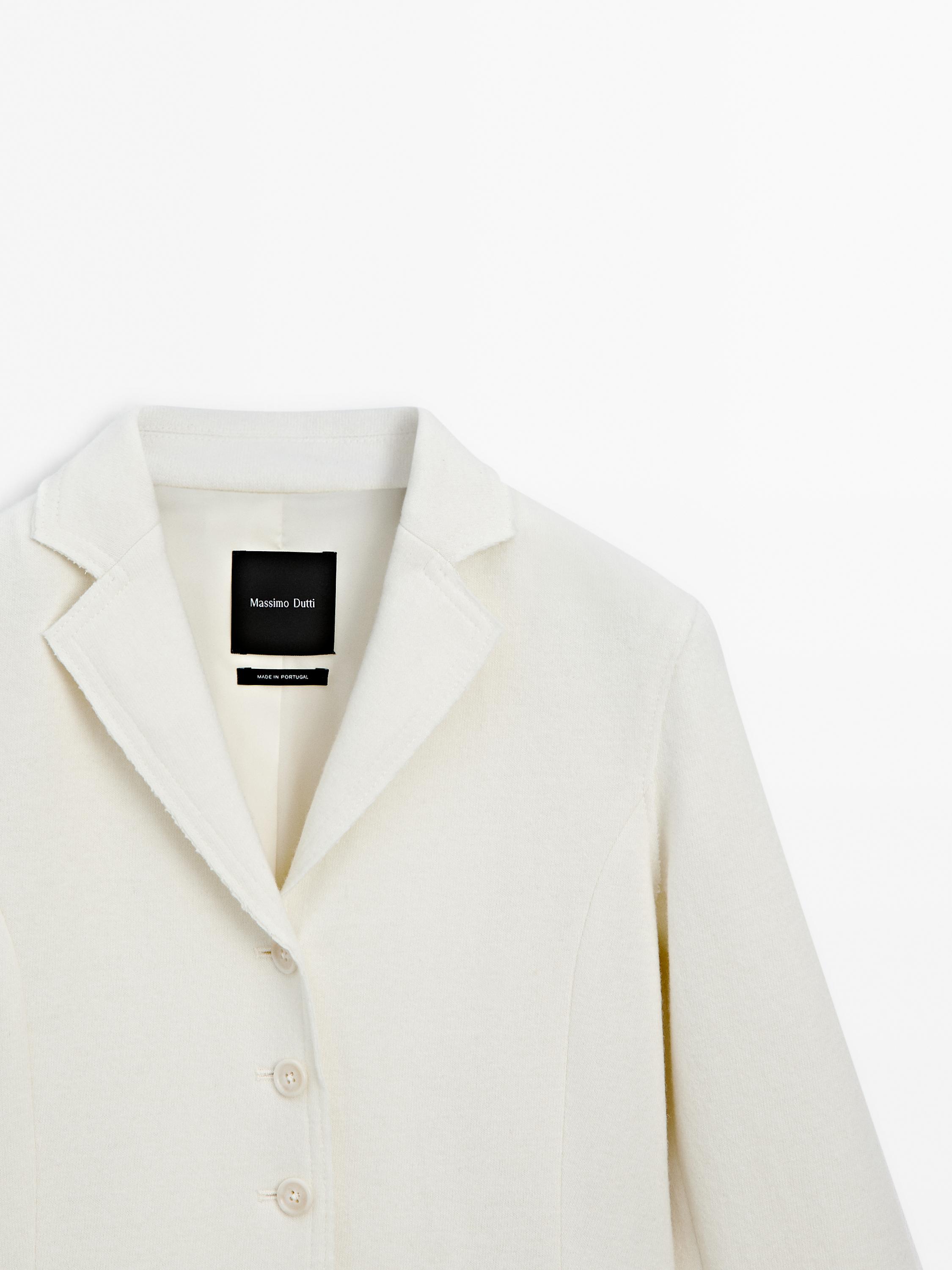 Fine wool blend blazer