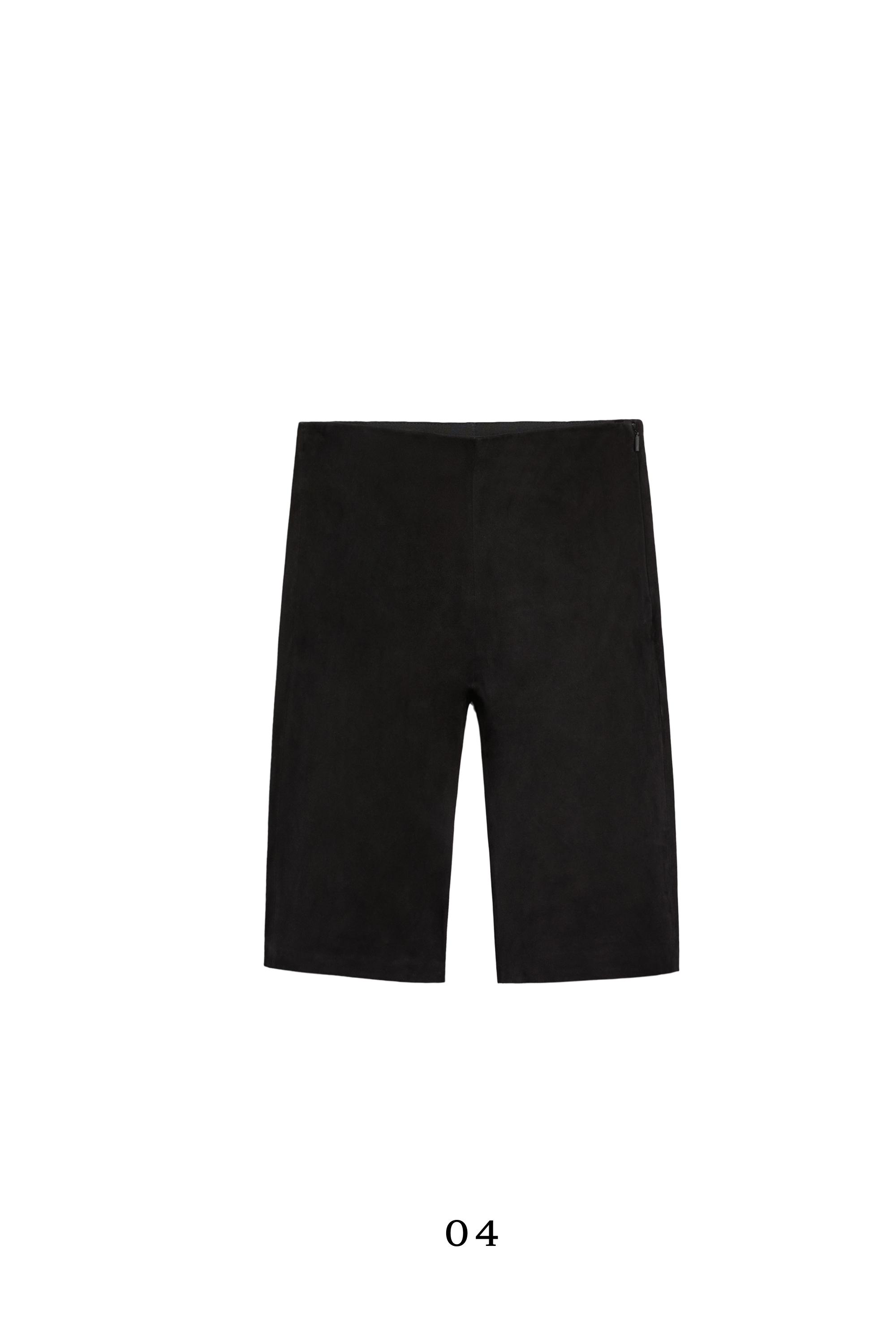 Suede leather cycling shorts — BLACK