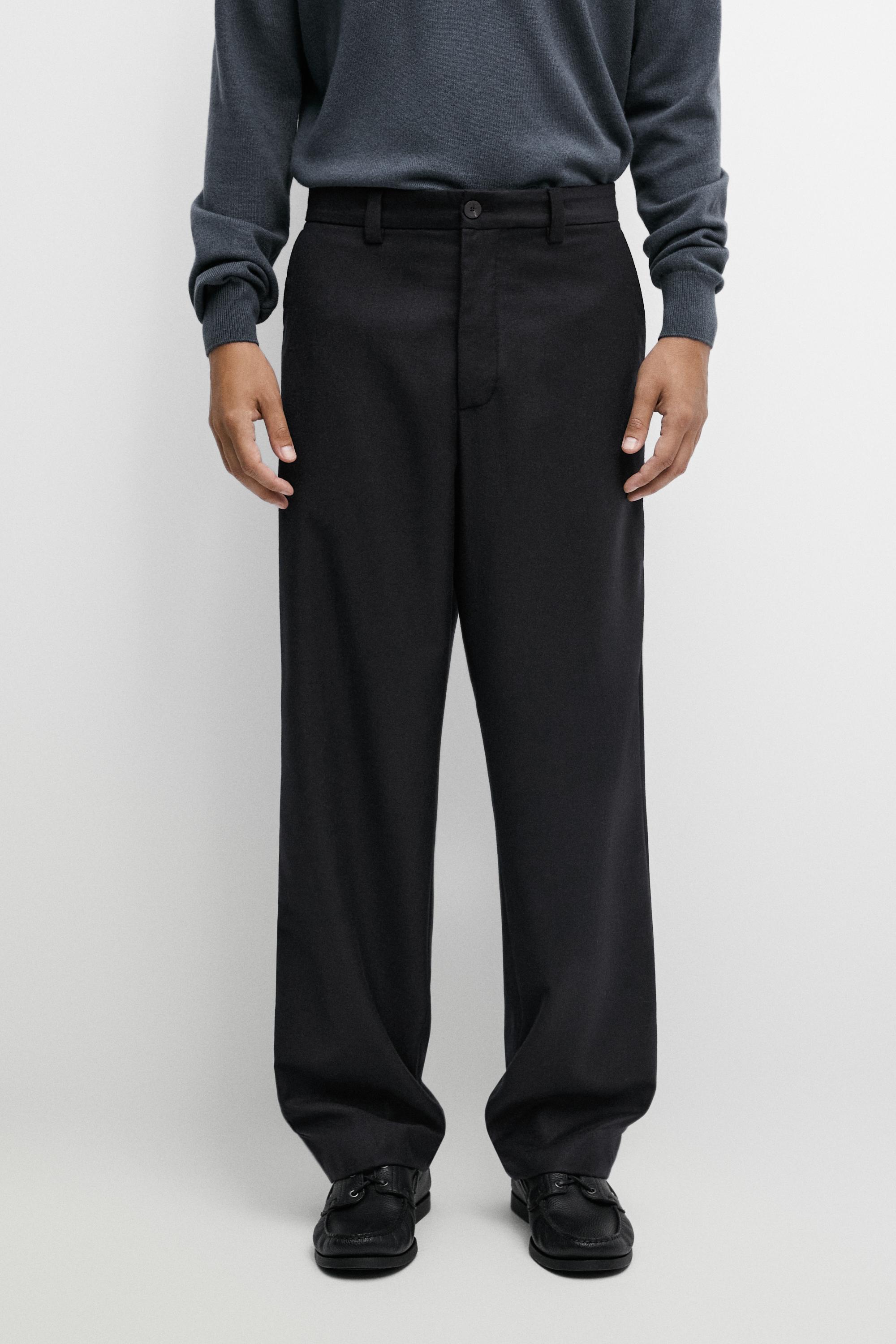Hose aus 100 % Wolle im Total Look