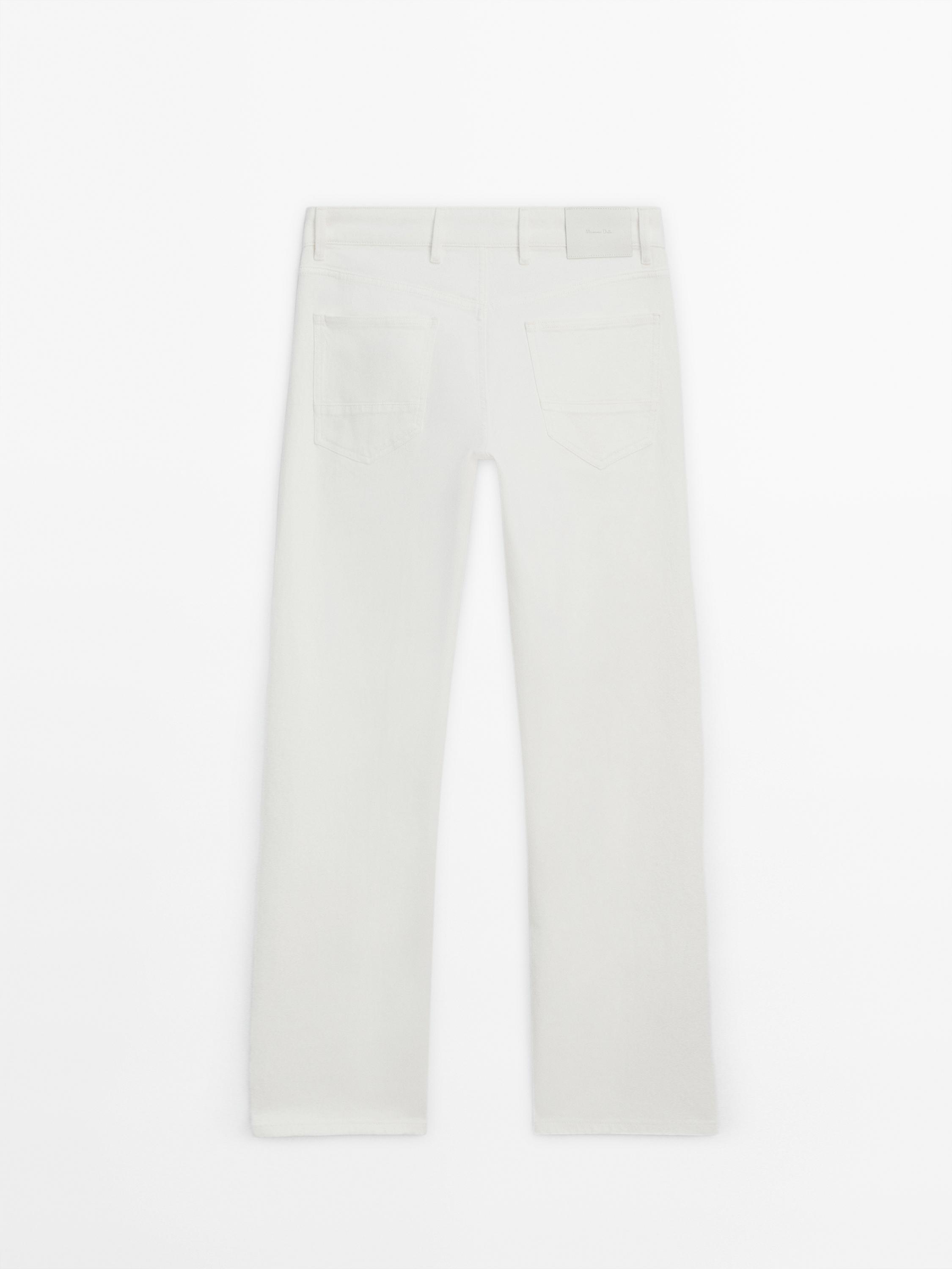 Tapered fit jeans