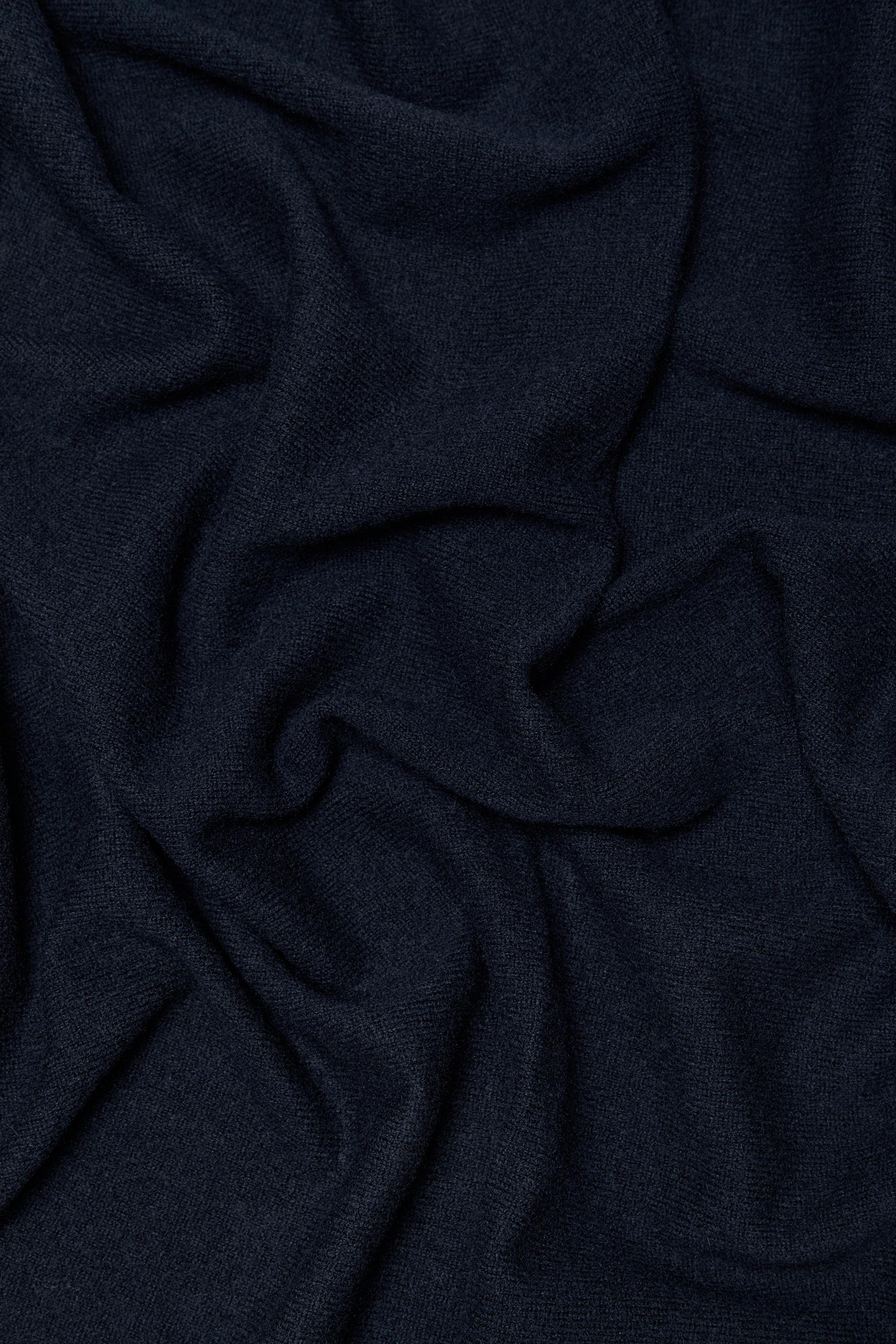 Wool-cashmere blend smooth fine knit scarf