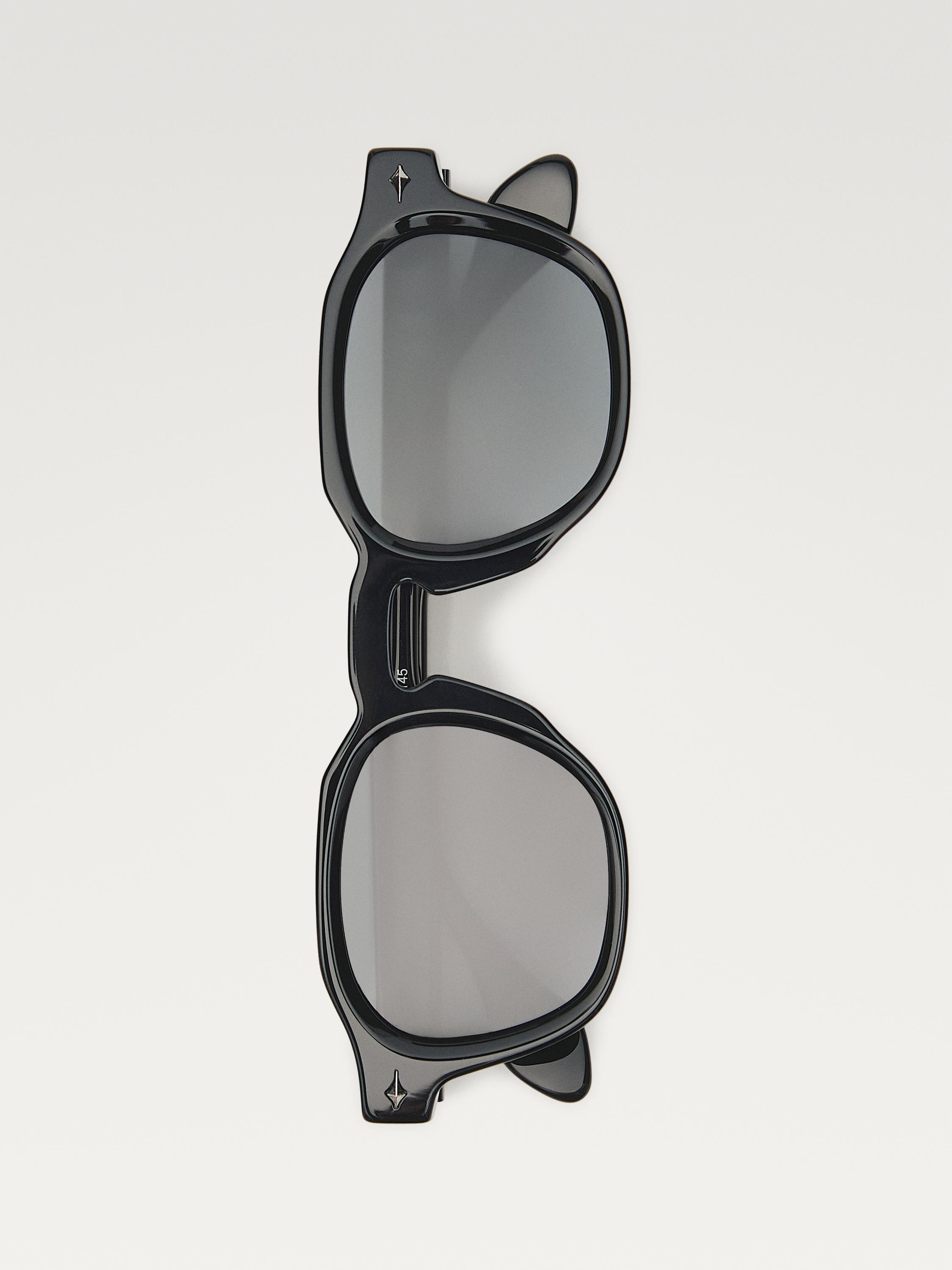 Geometric sunglasses
