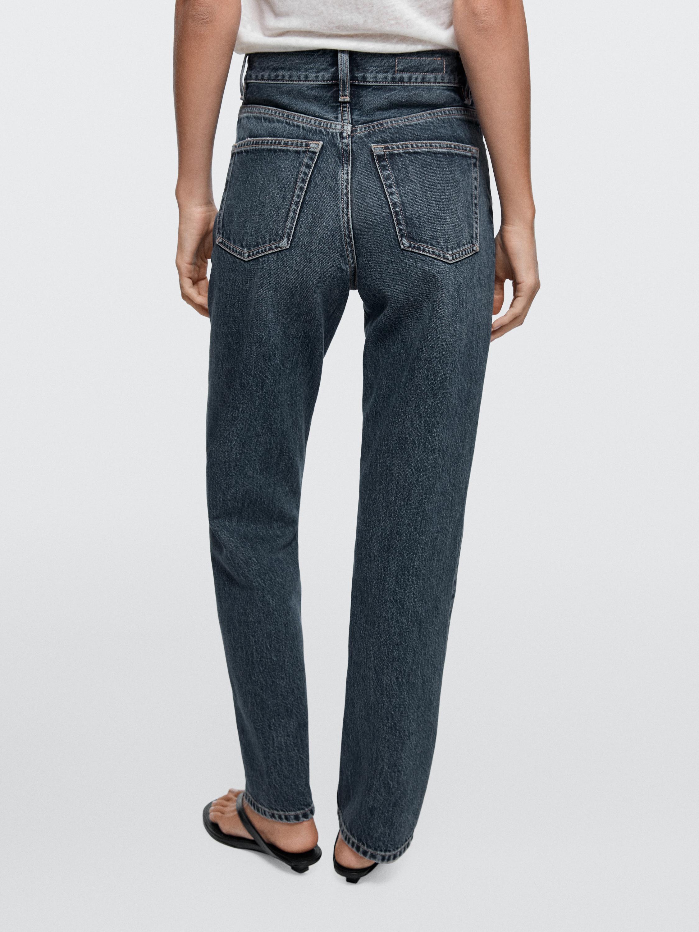 Straight-leg high-waist jeans